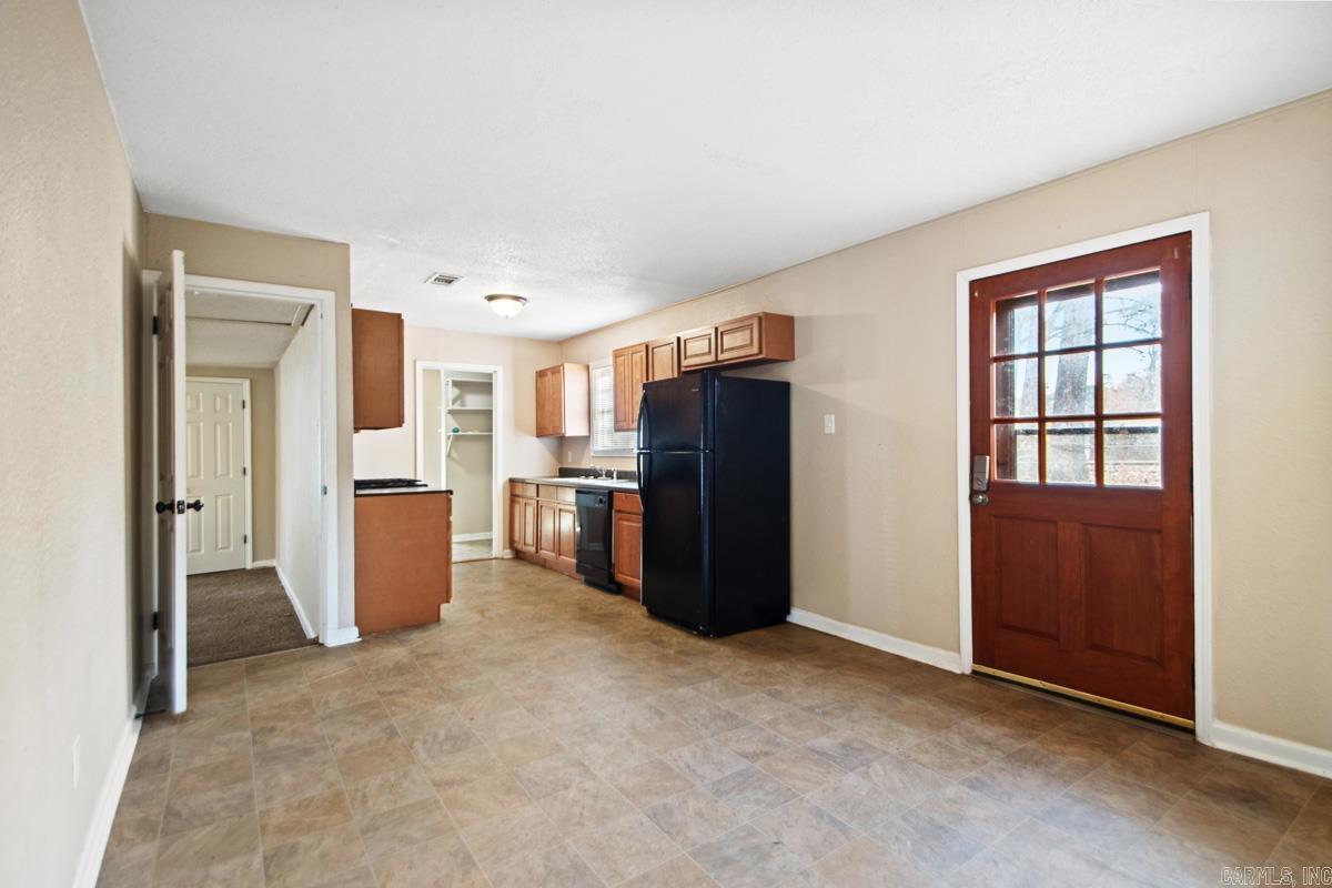 8005 Woodhaven  Little Rock, AR