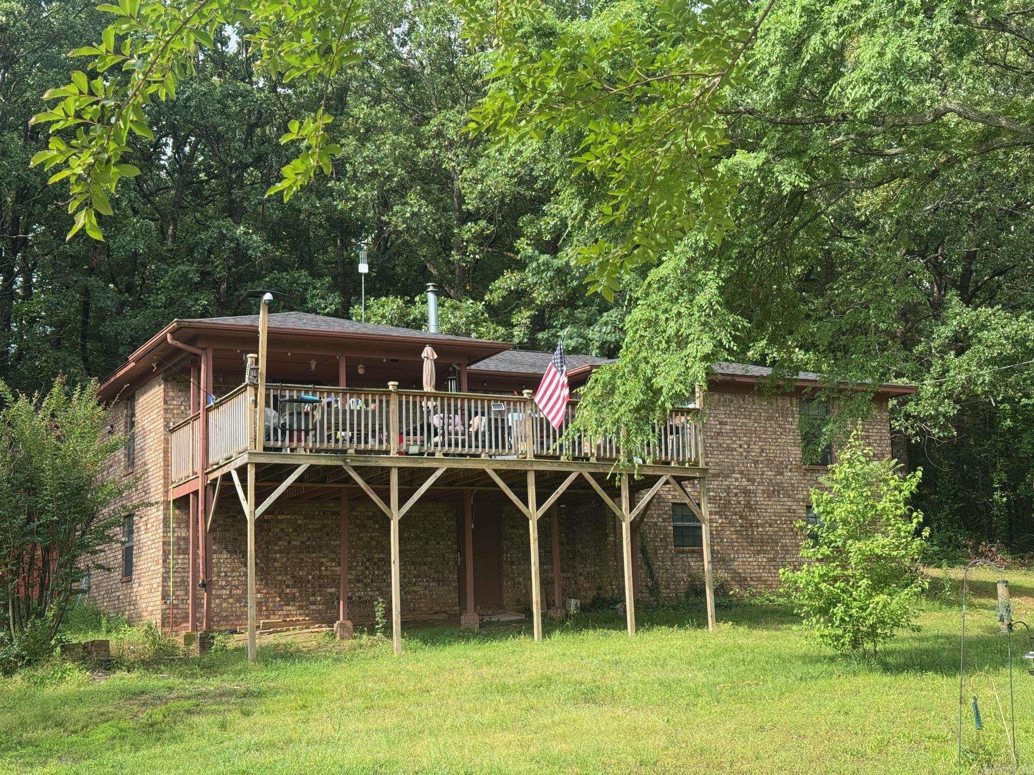 2242 County Road 3350  Clarksville, AR