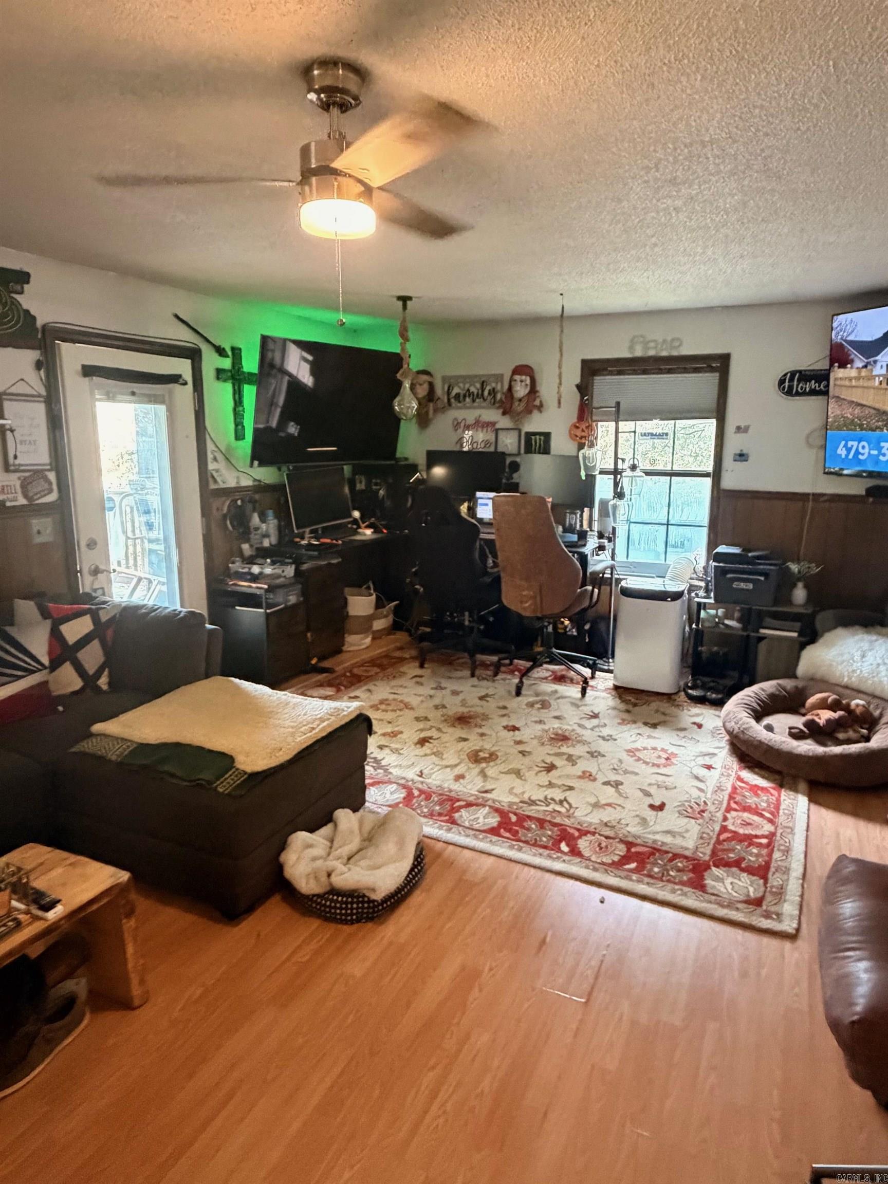 2242 County Road 3350  Clarksville, AR