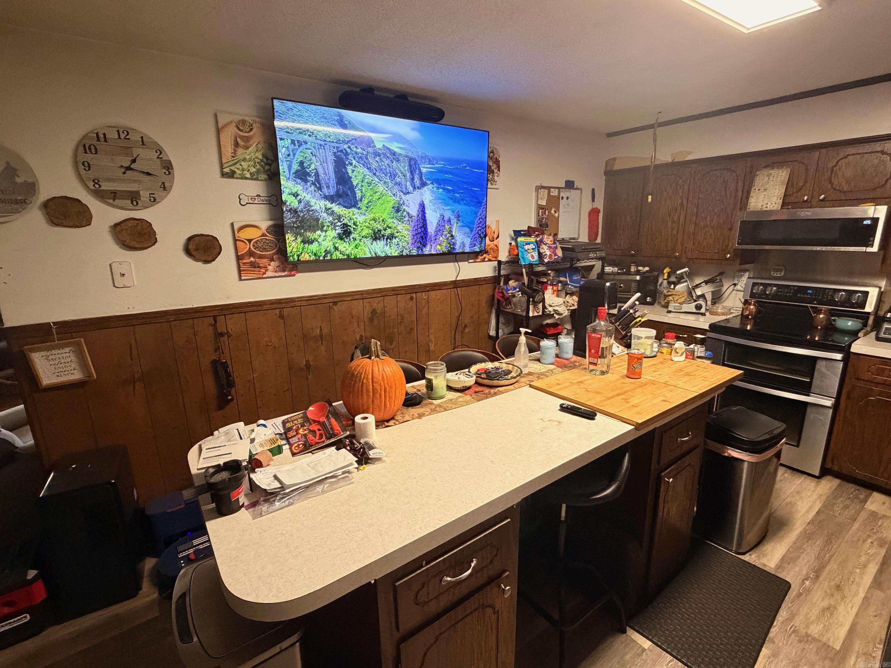 2242 County Road 3350  Clarksville, AR