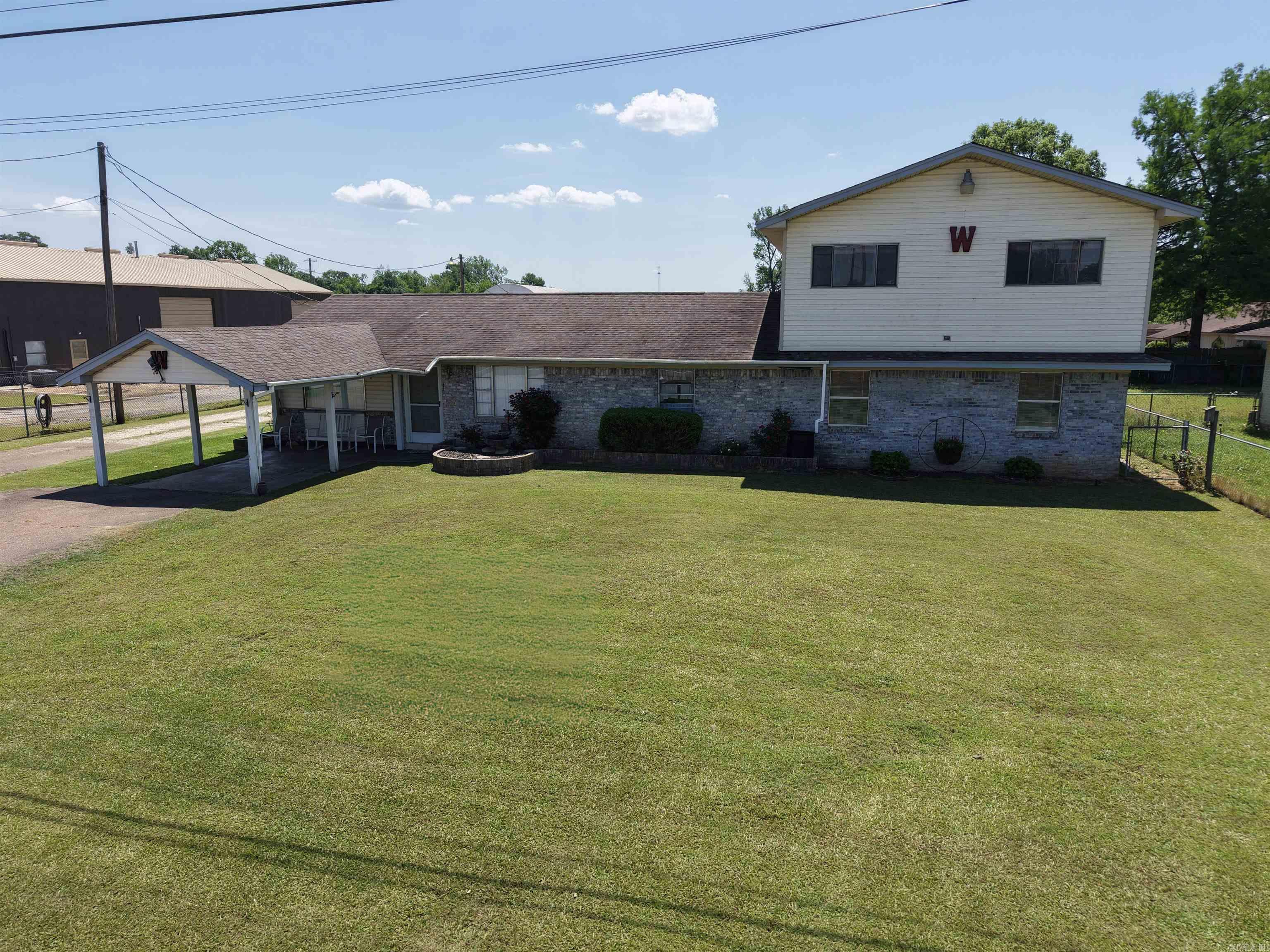 616 W Main  Murfreesboro, AR