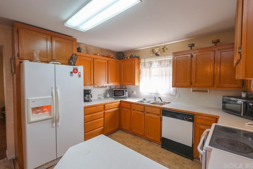 616 W Main  Murfreesboro, AR