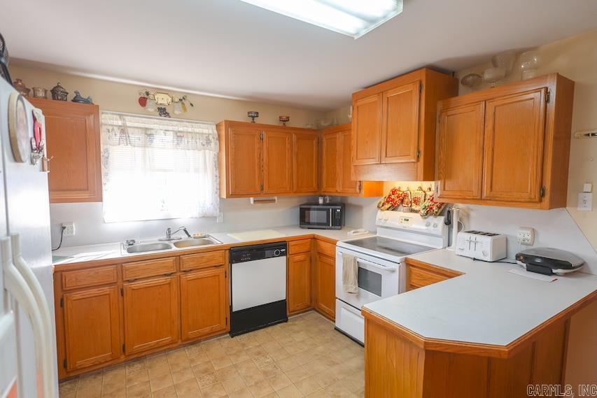 616 W Main  Murfreesboro, AR