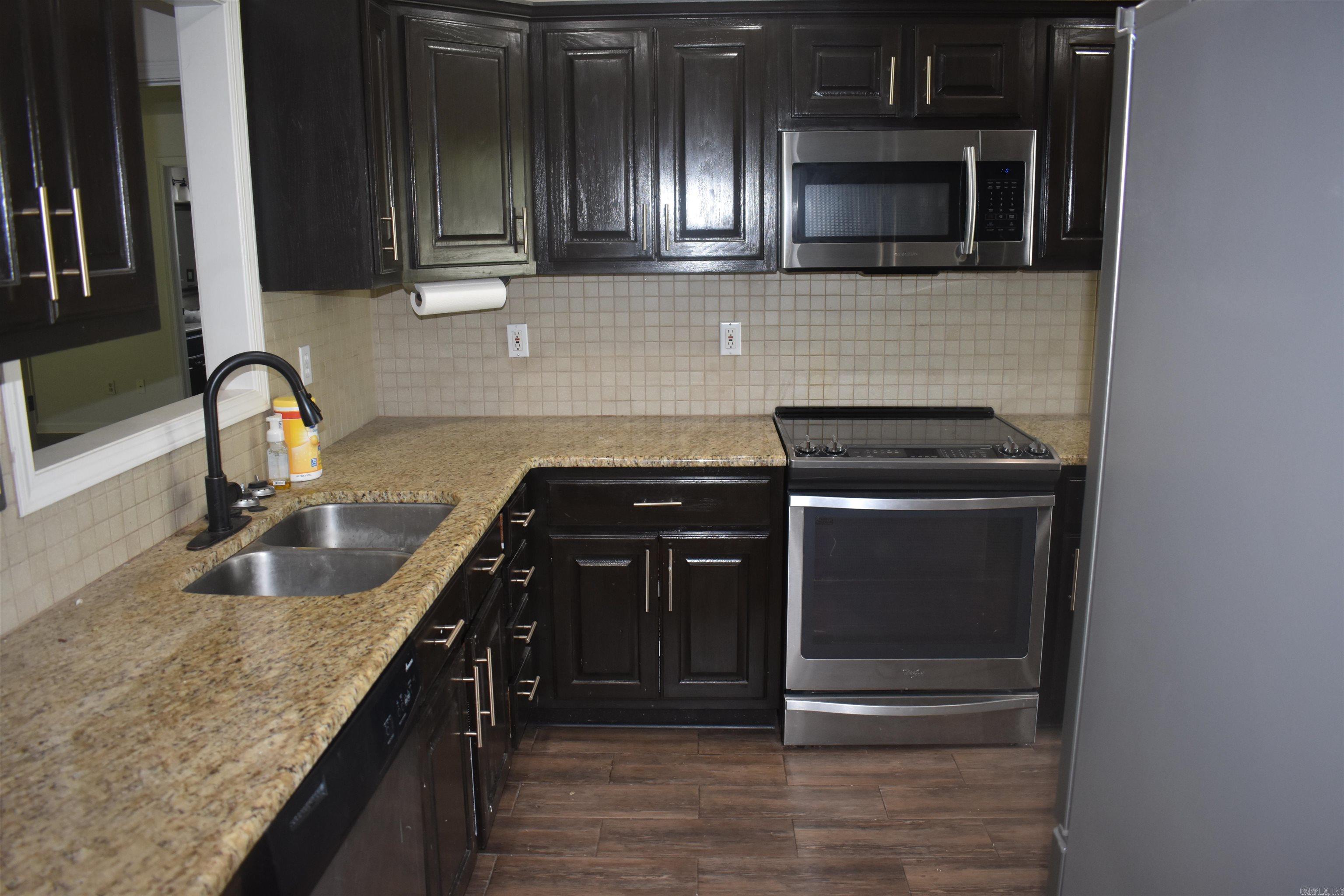 204 Savannah Drive Jonesboro, AR 72404