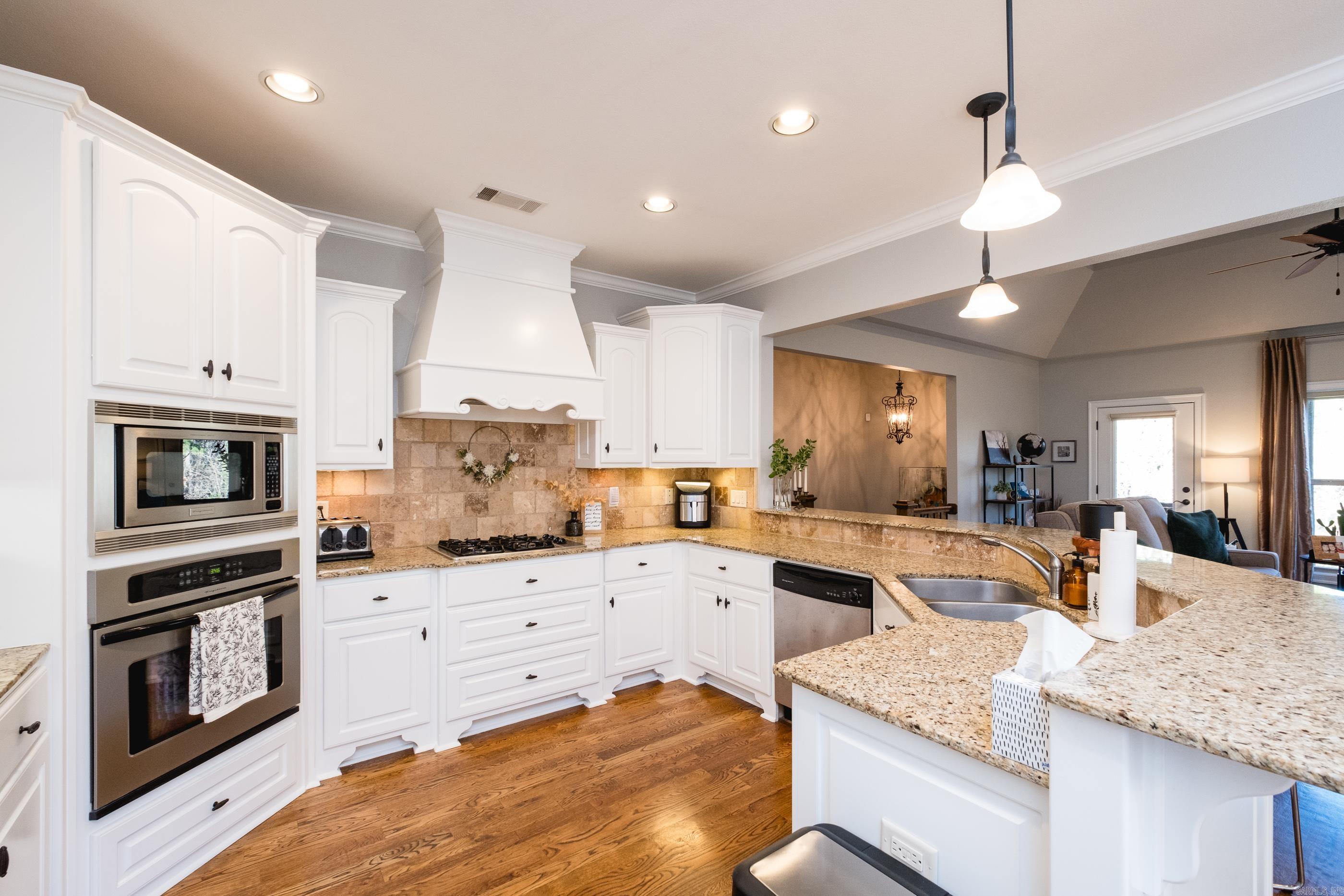 9 Epernay Circle  Little Rock, AR