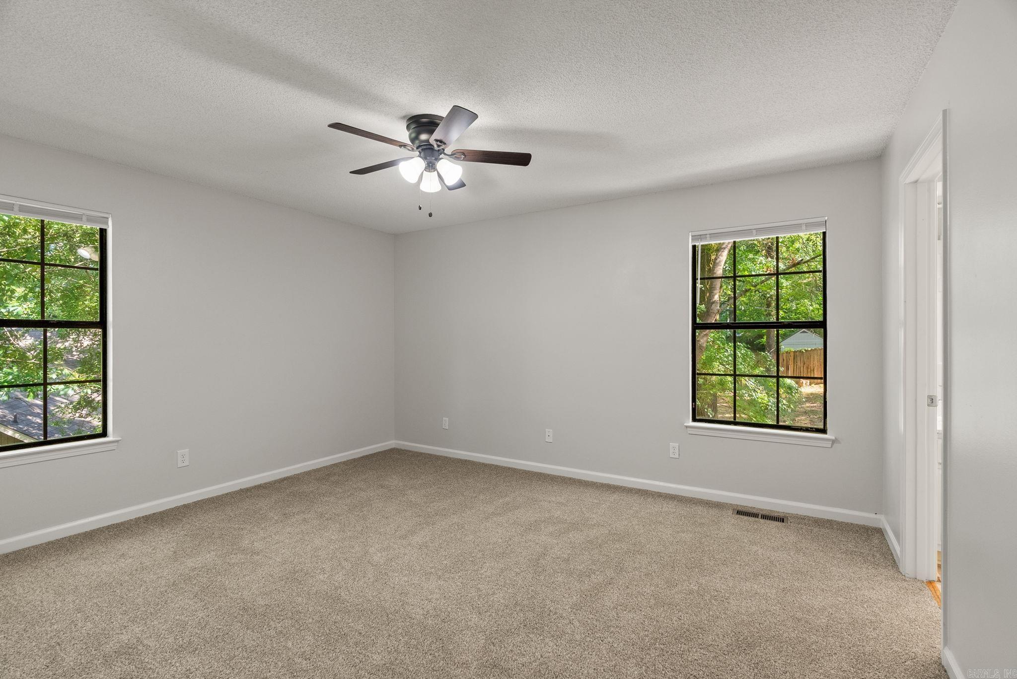 13204 Laurel Oaks  Little Rock, AR