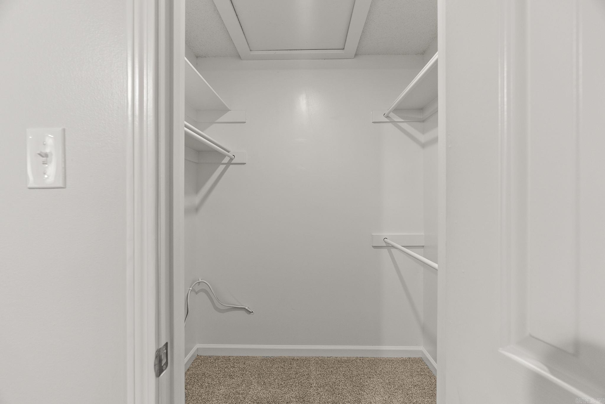 13204 Laurel Oaks  Little Rock, AR