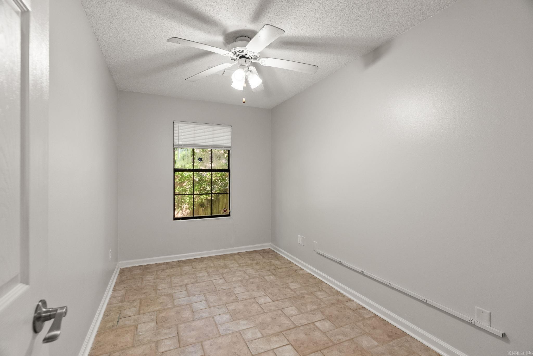 13204 Laurel Oaks  Little Rock, AR