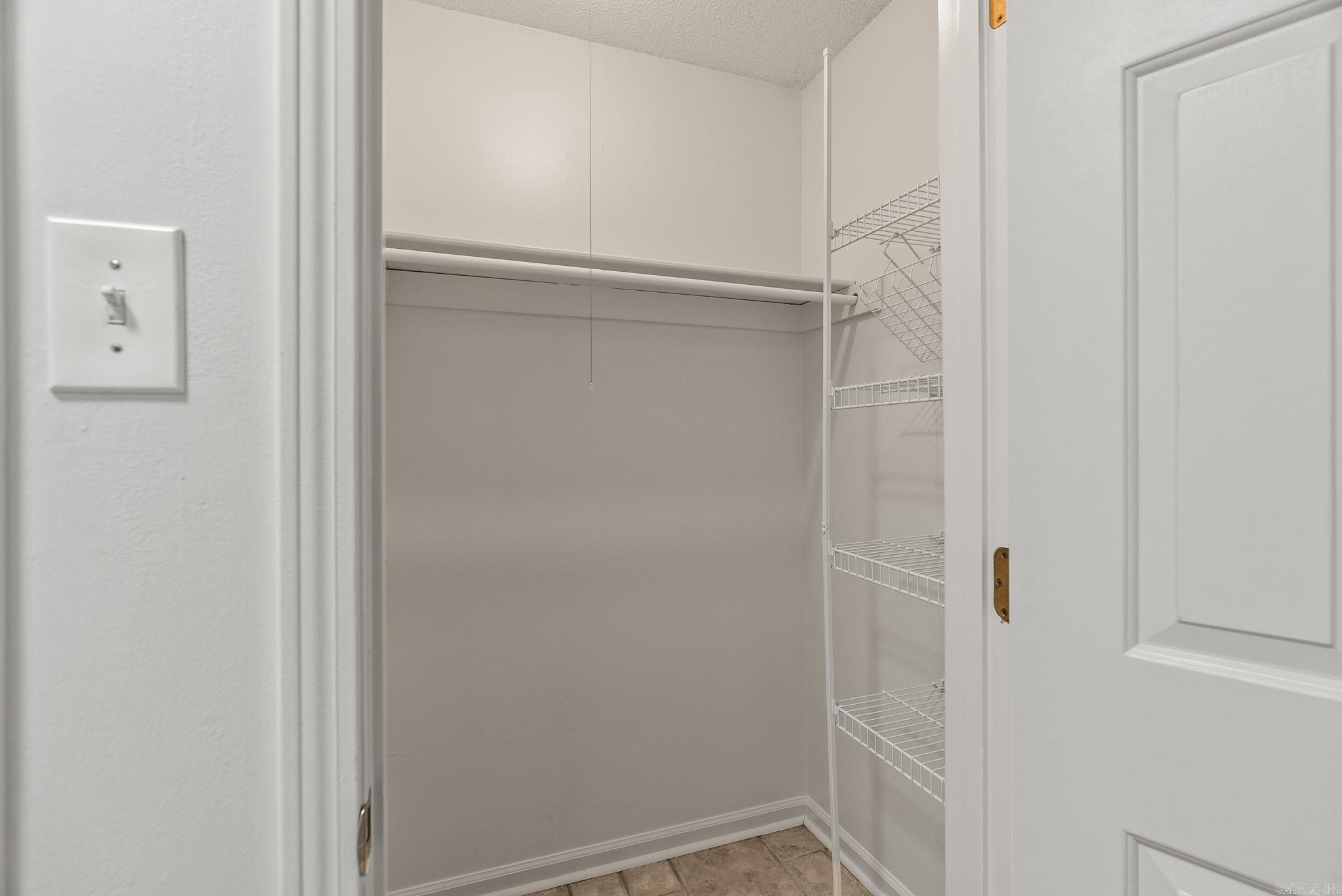 13204 Laurel Oaks  Little Rock, AR