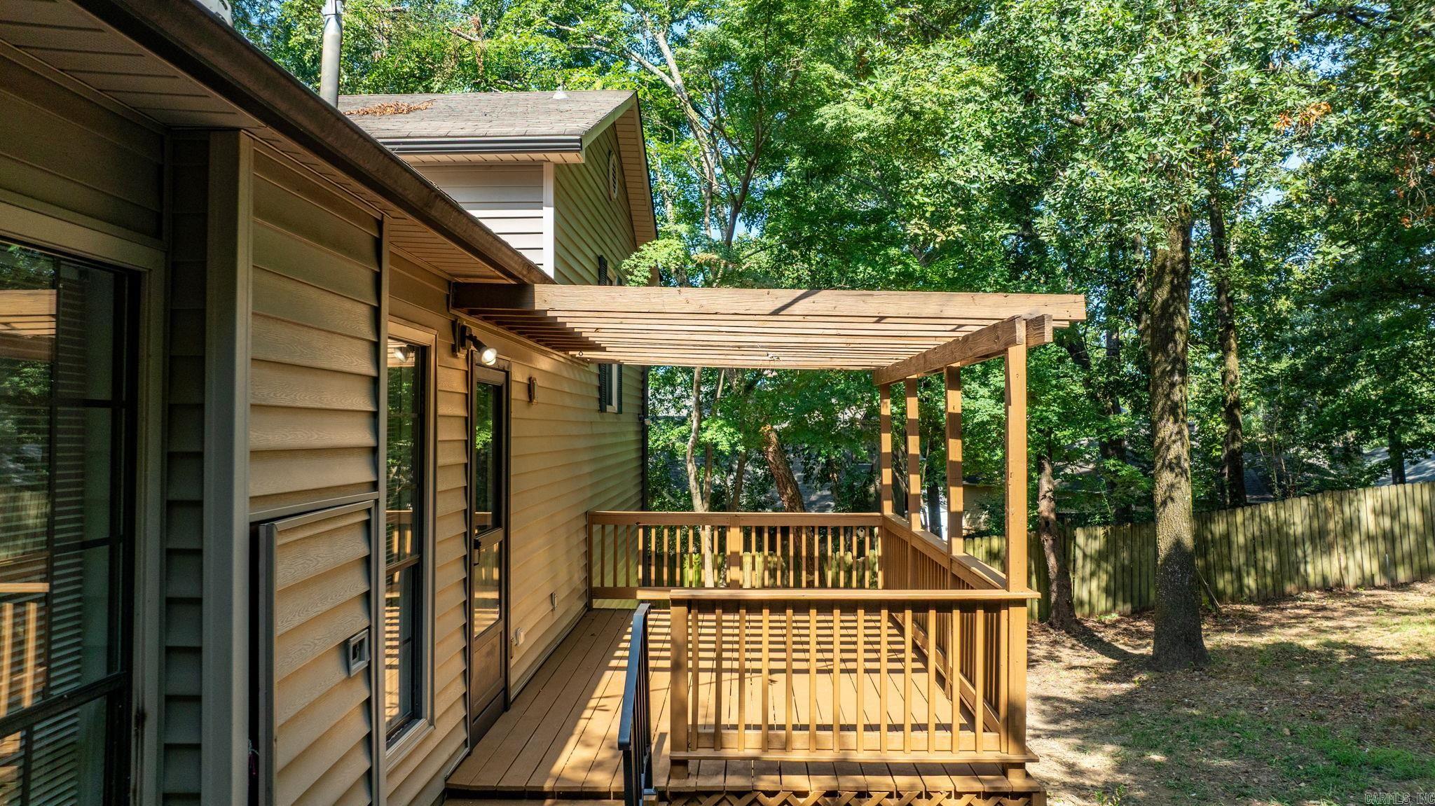 13204 Laurel Oaks  Little Rock, AR