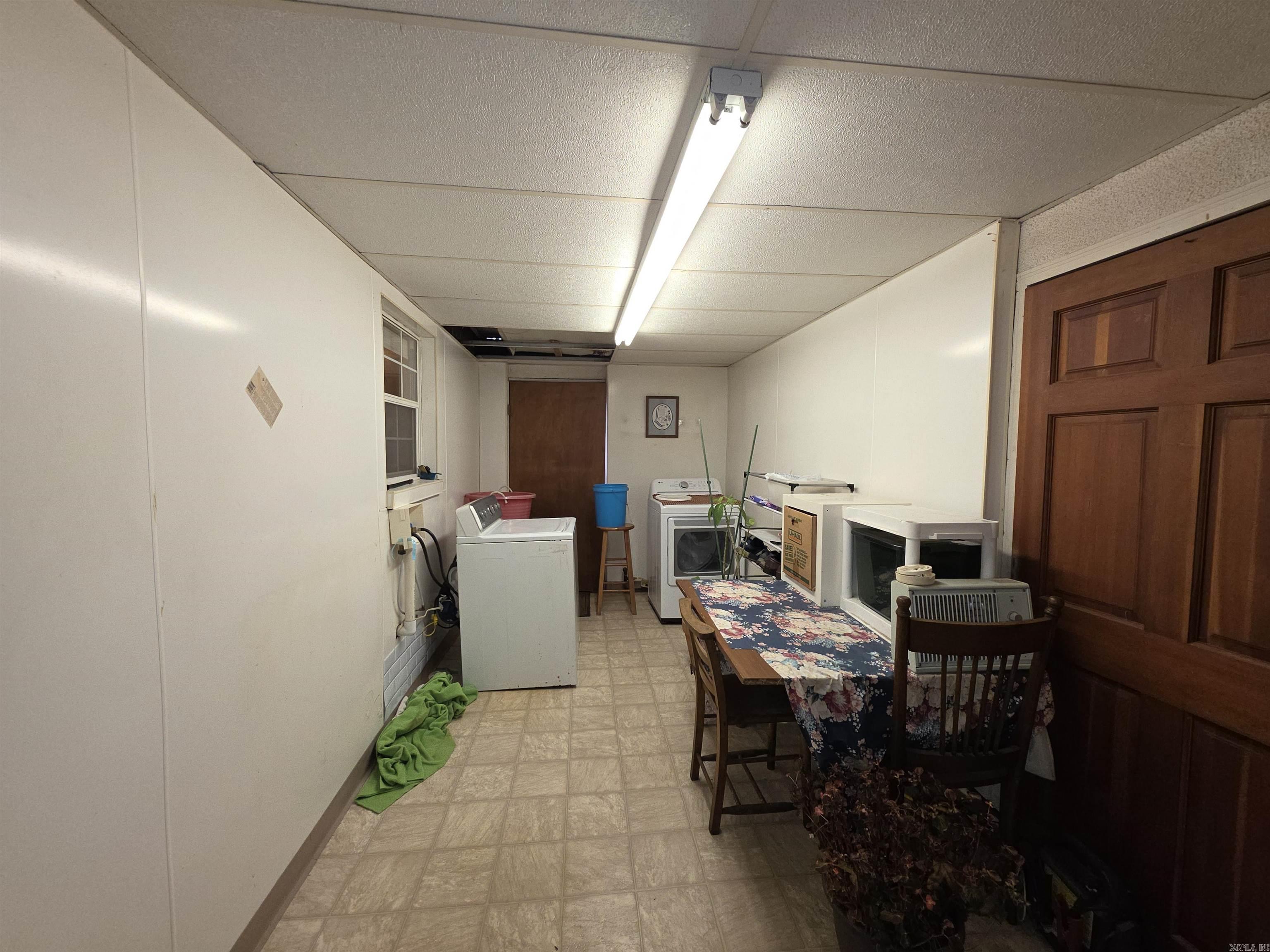 808-814 W Center  Sheridan, AR