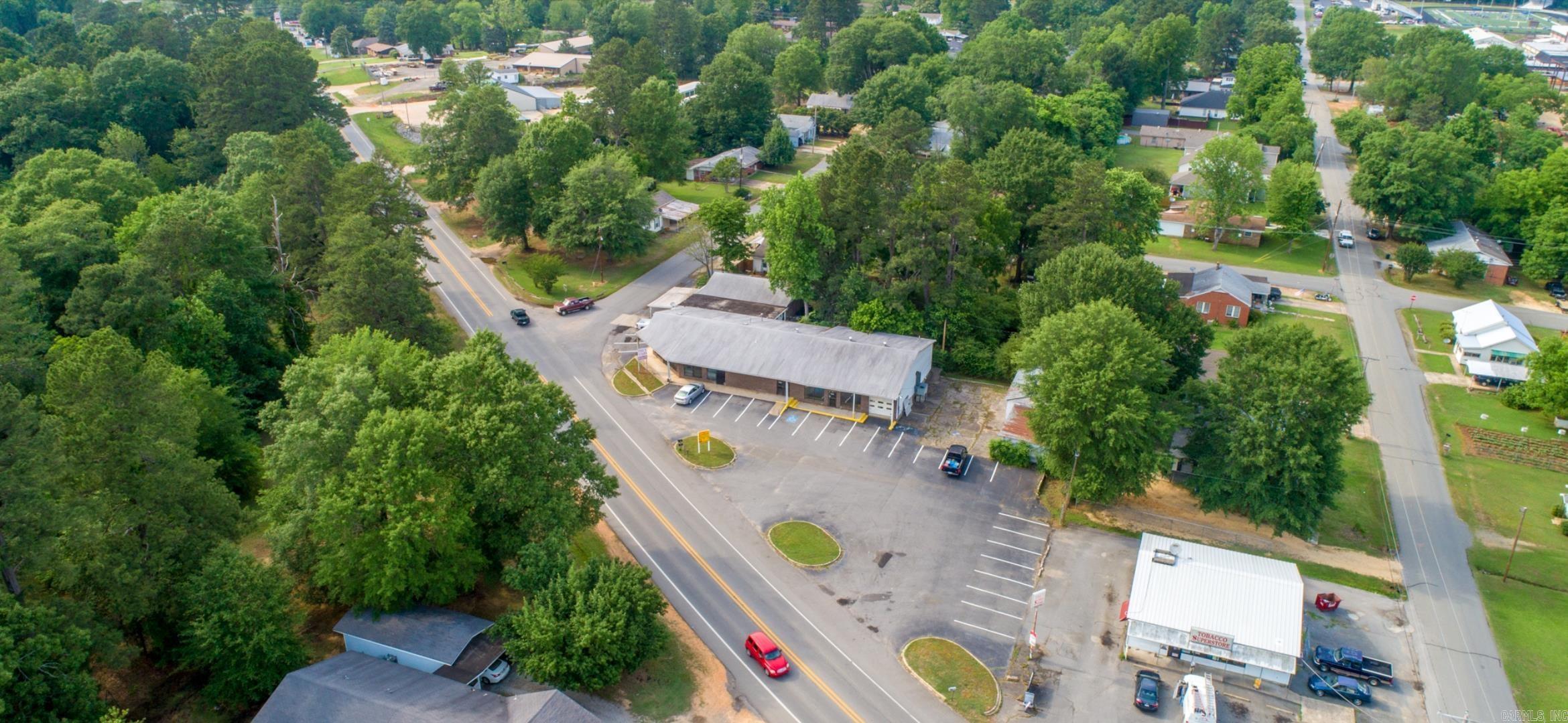 808-814 W Center  Sheridan, AR