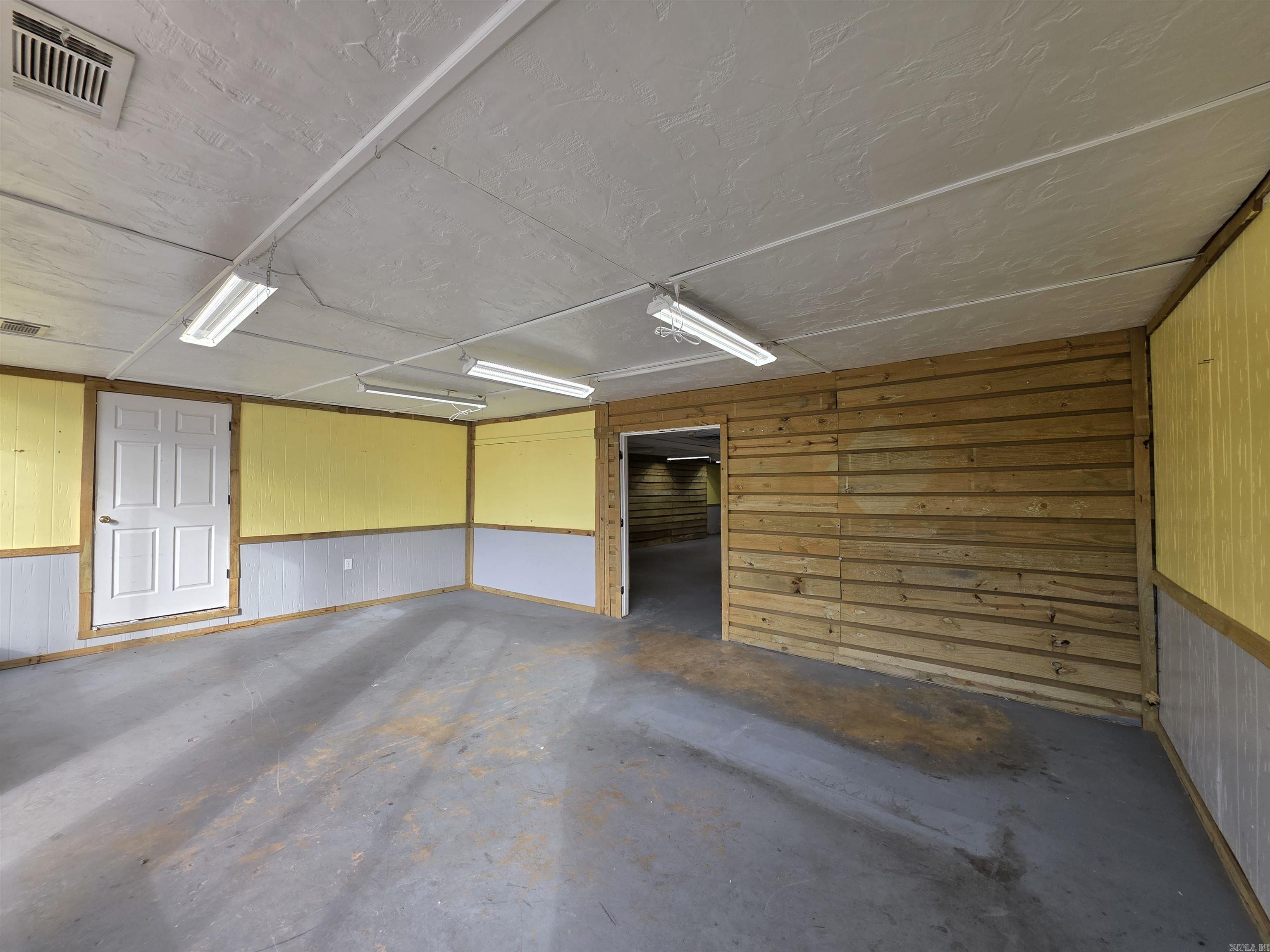 808-814 W Center  Sheridan, AR