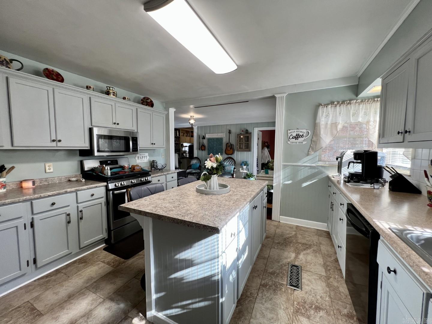 1300 N 6th  Blytheville, AR