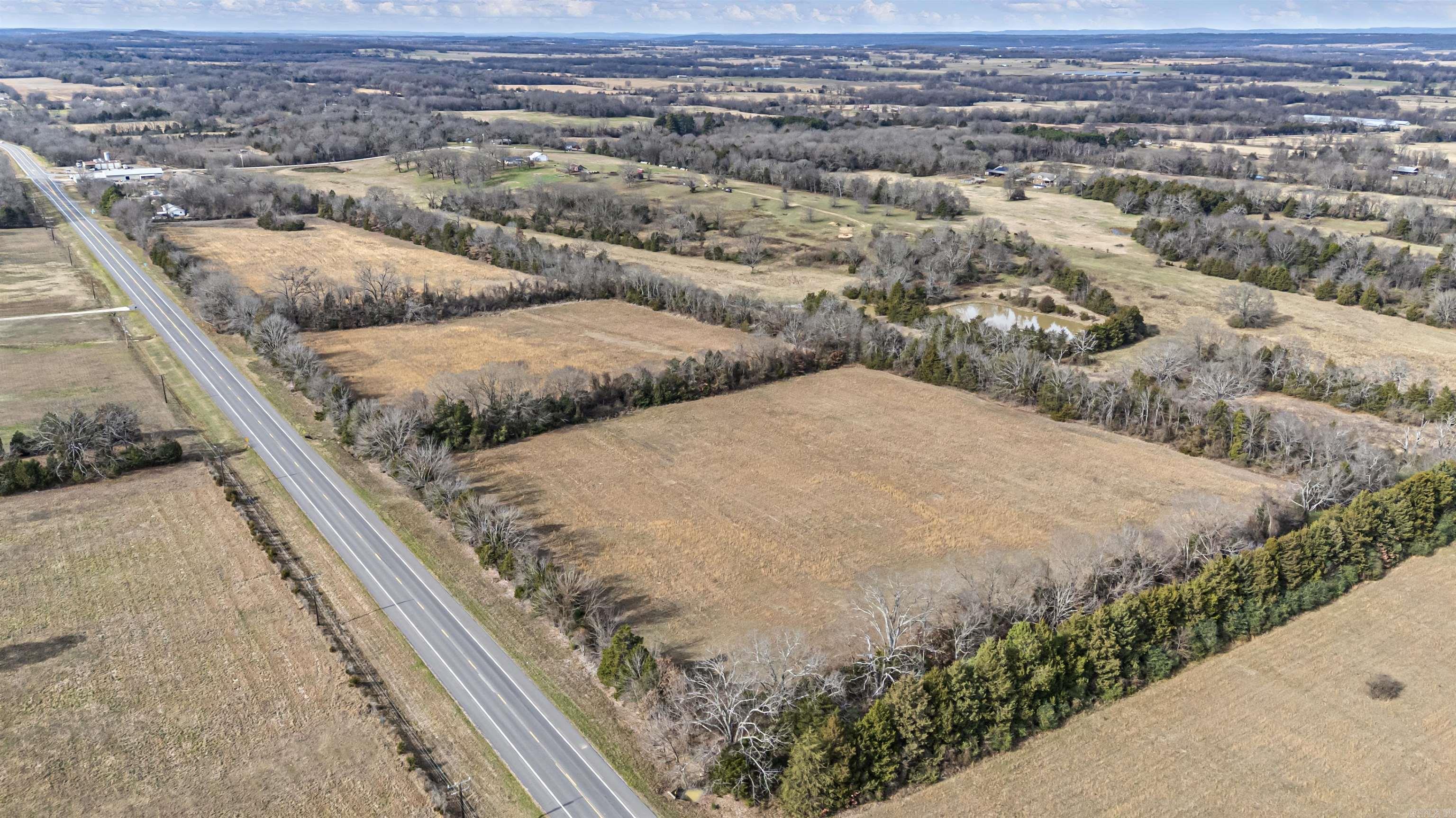 1807 E HWY 22  Branch, AR