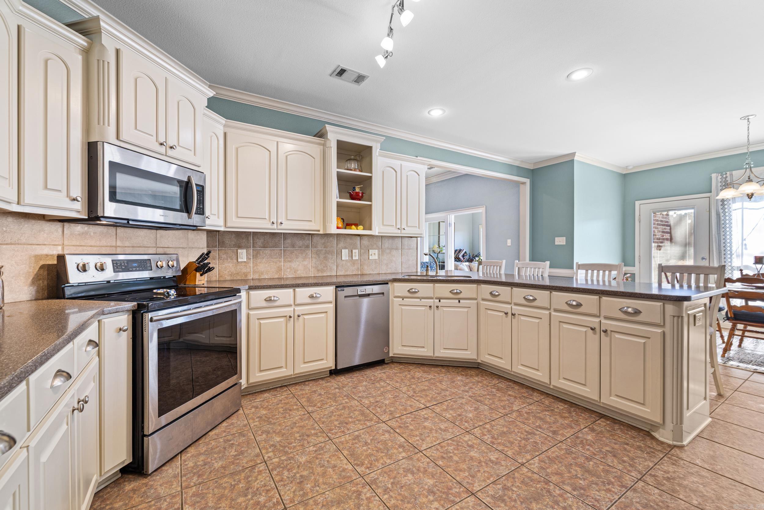 15 Hickory  Cabot, AR