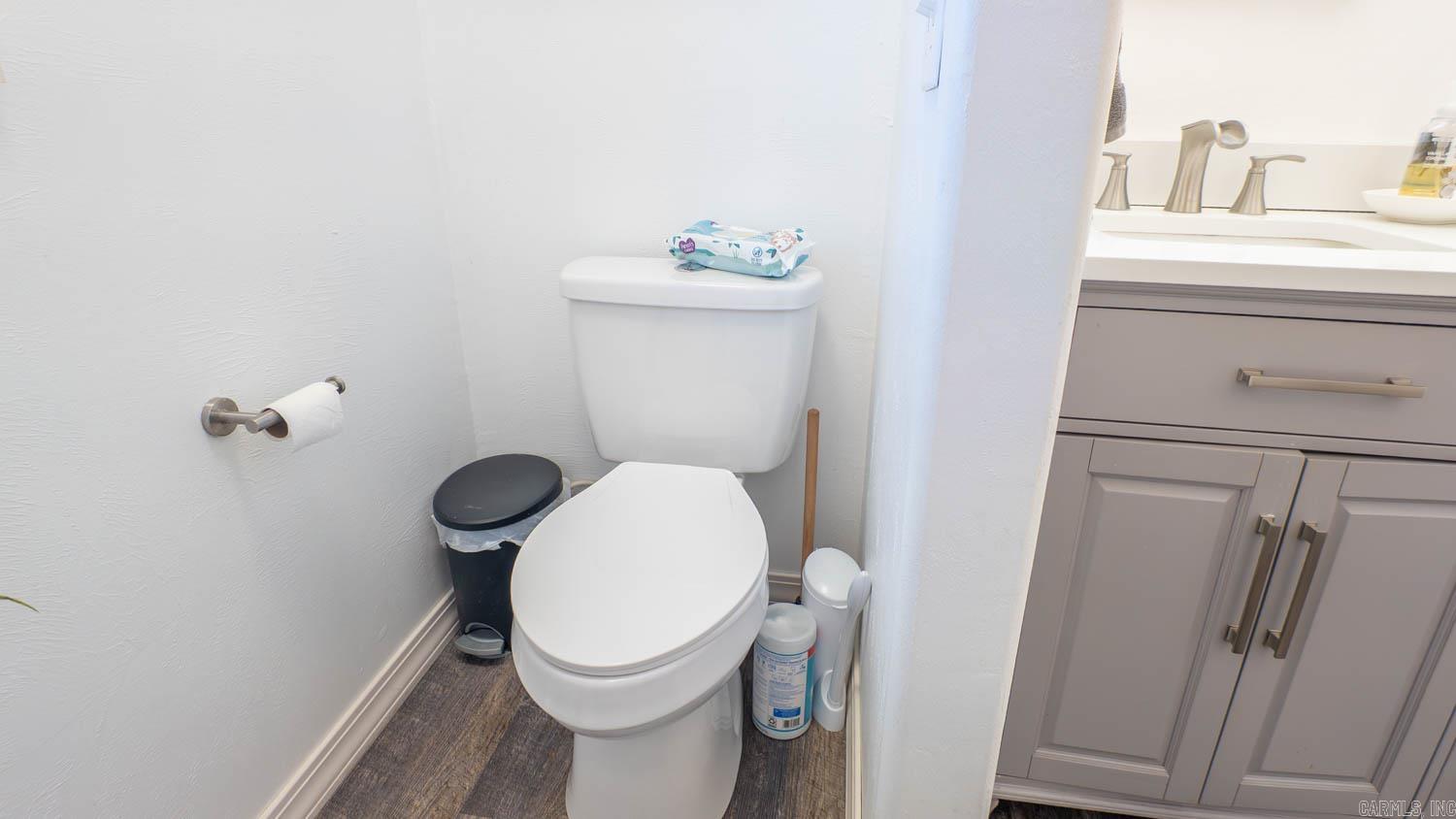 749 State Highway HH  Alton, MO