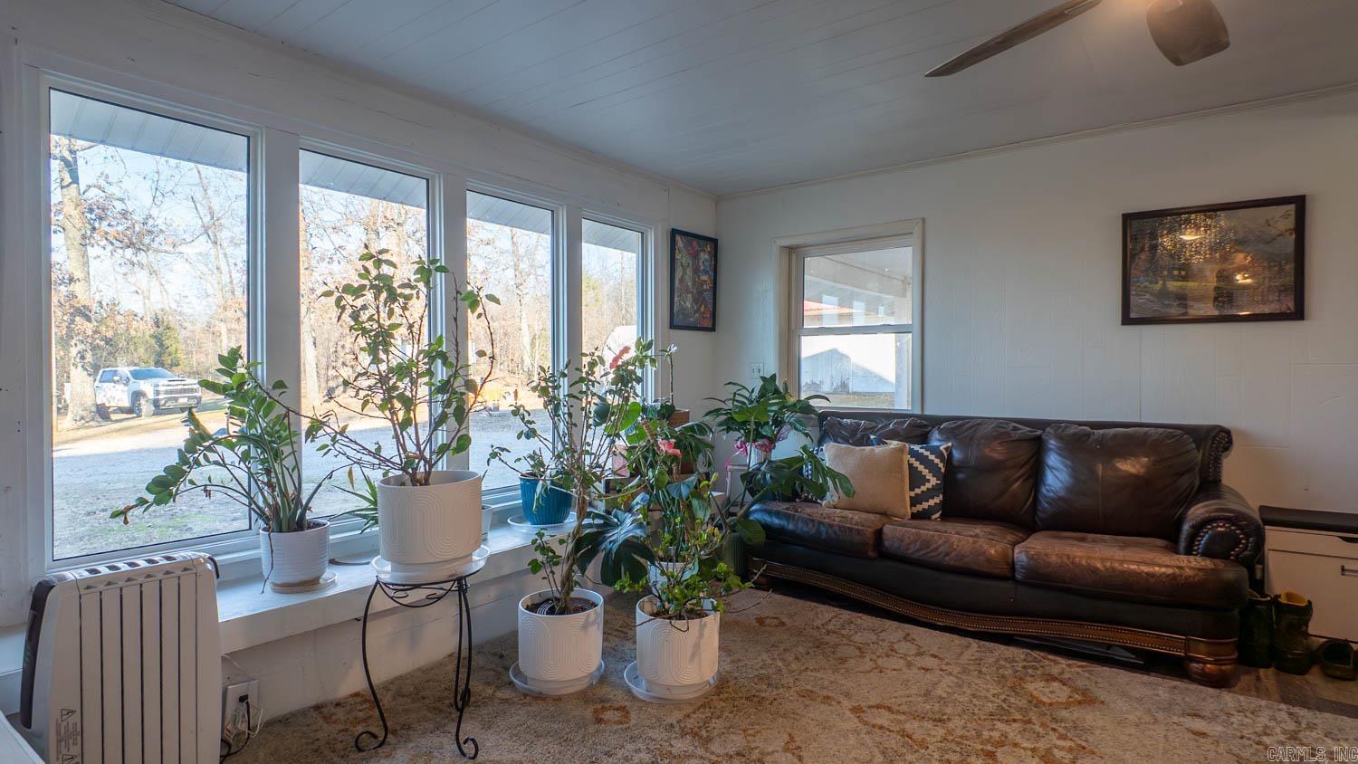 749 State Highway HH  Alton, MO