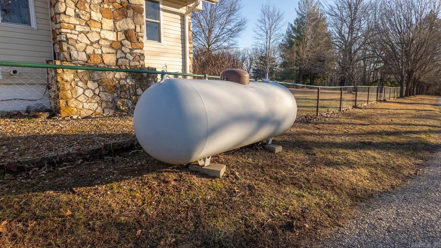 749 State Highway HH  Alton, MO