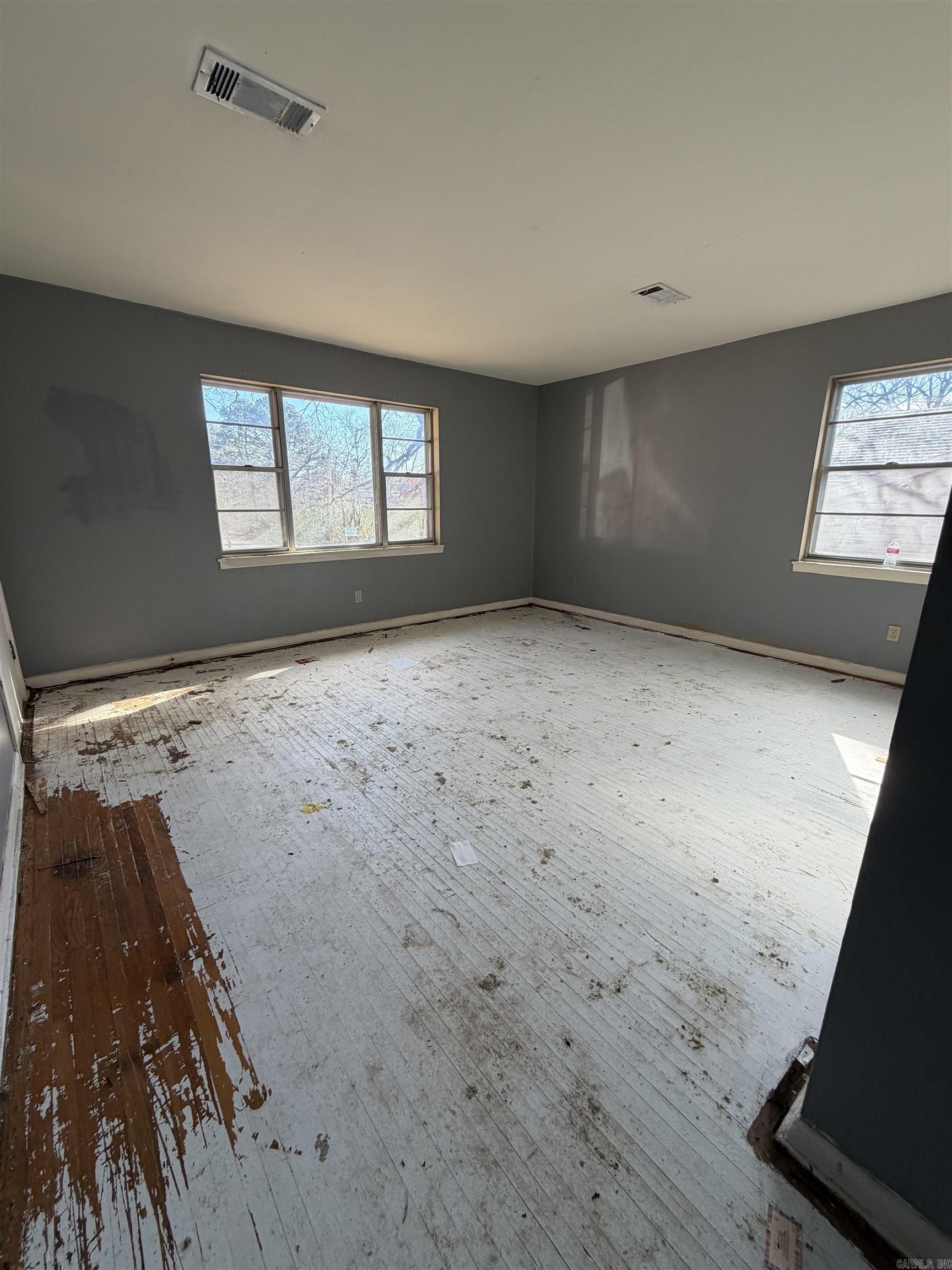 1020 N Hughes  Little Rock, AR