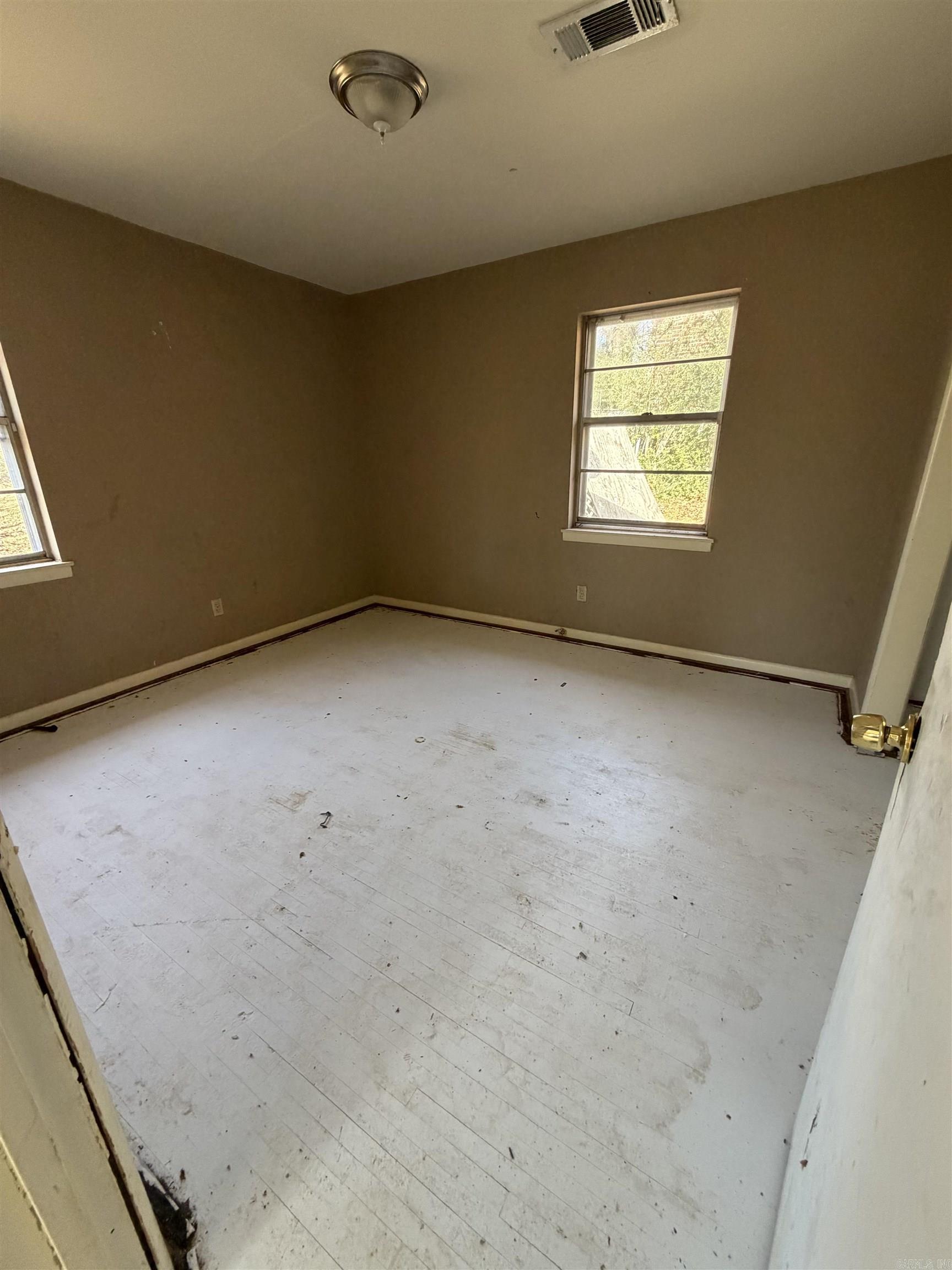 1020 N Hughes  Little Rock, AR