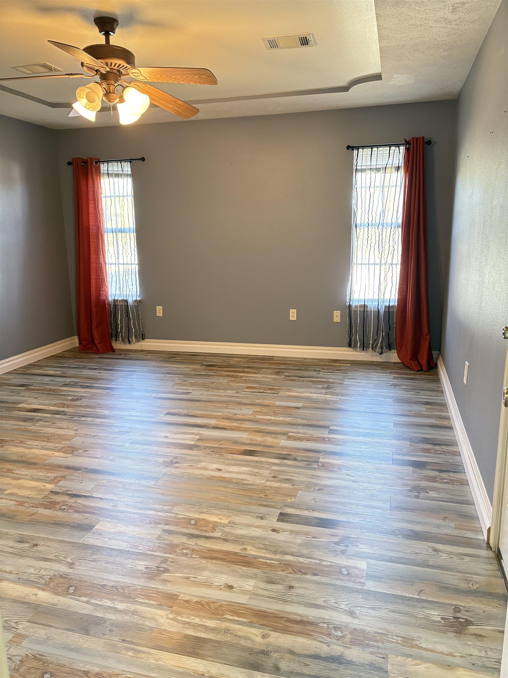 5 Lilly Cove Greenbrier, AR 72058-1111