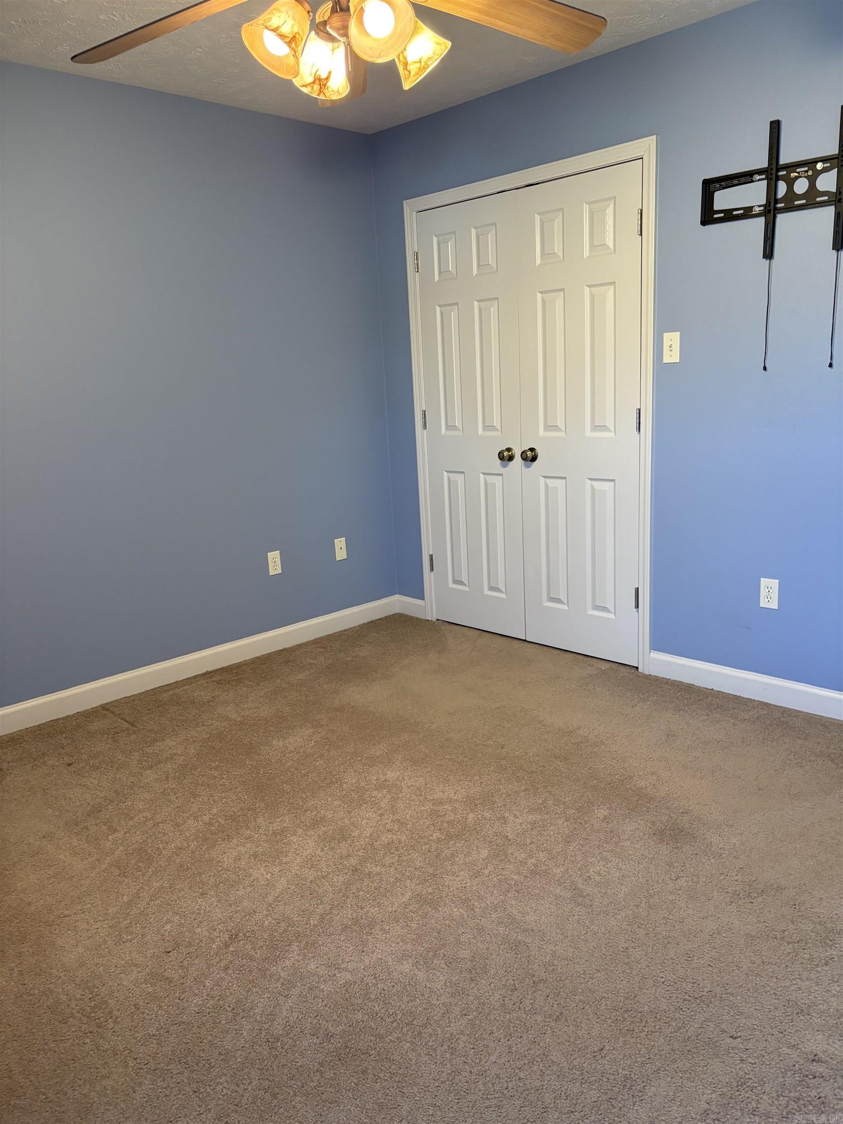 5 Lilly Cove Greenbrier, AR 72058-1111