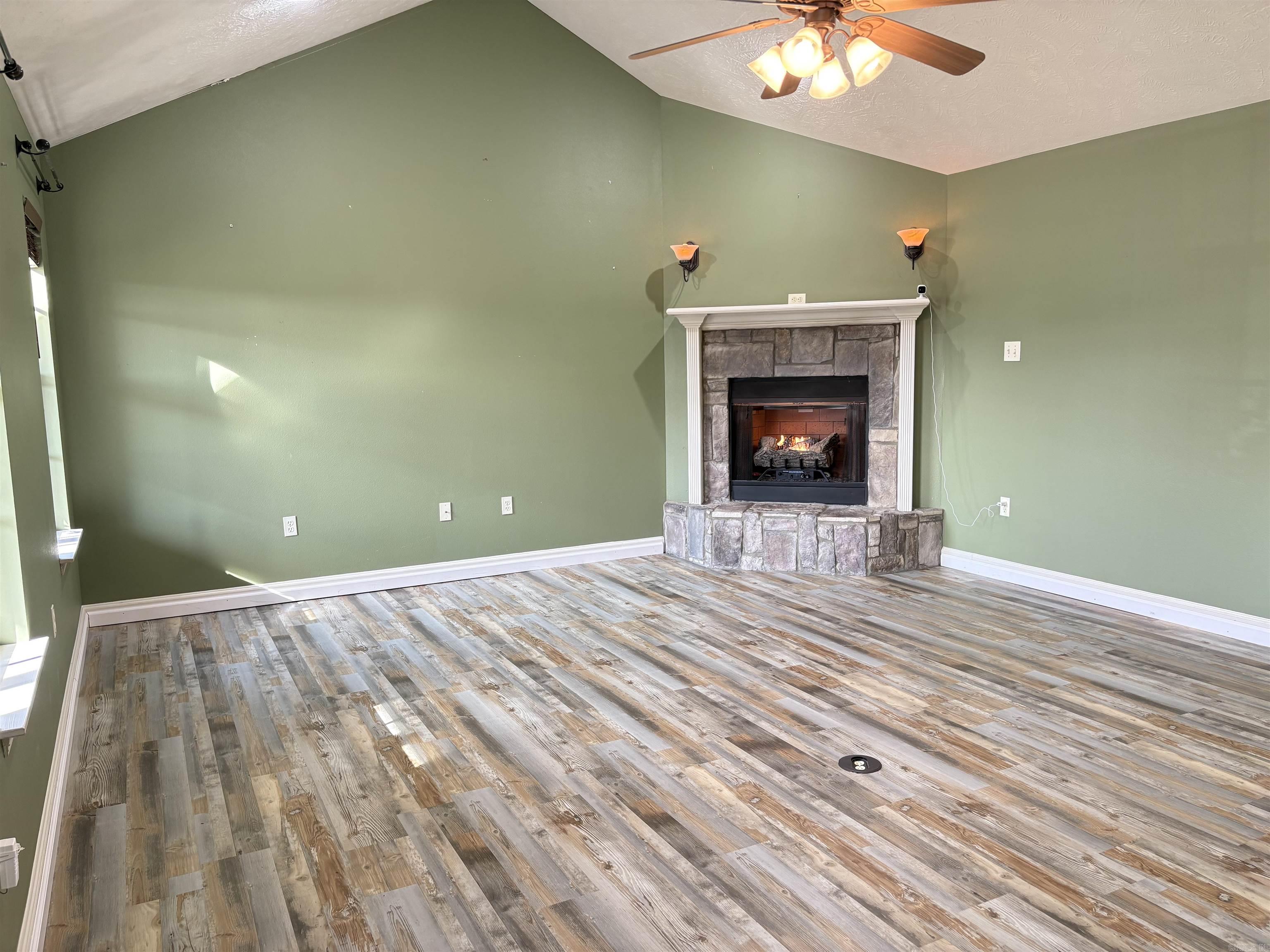 5 Lilly Cove Greenbrier, AR 72058-1111