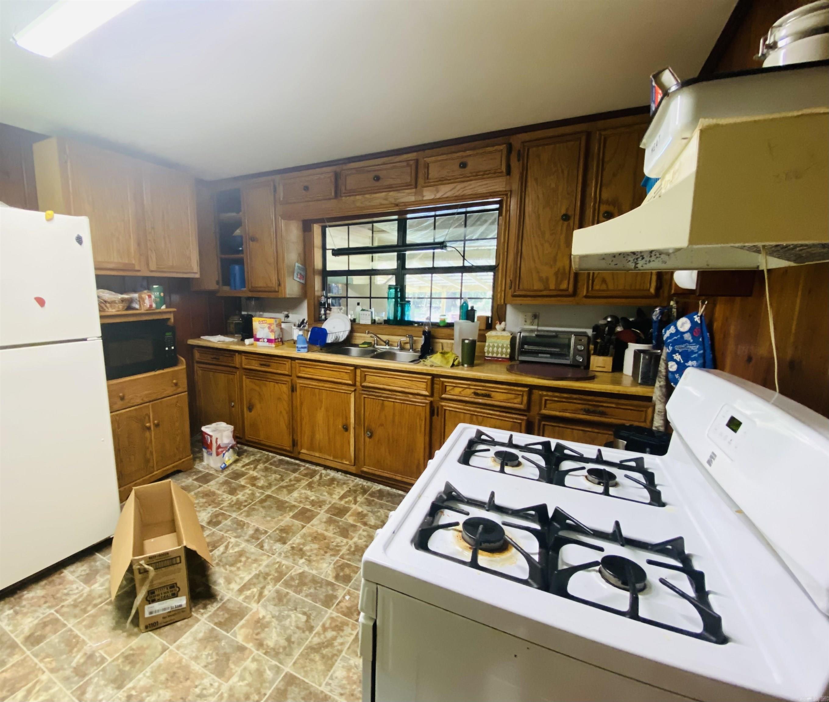 1804 Philadelphia Rd.  El Dorado, AR