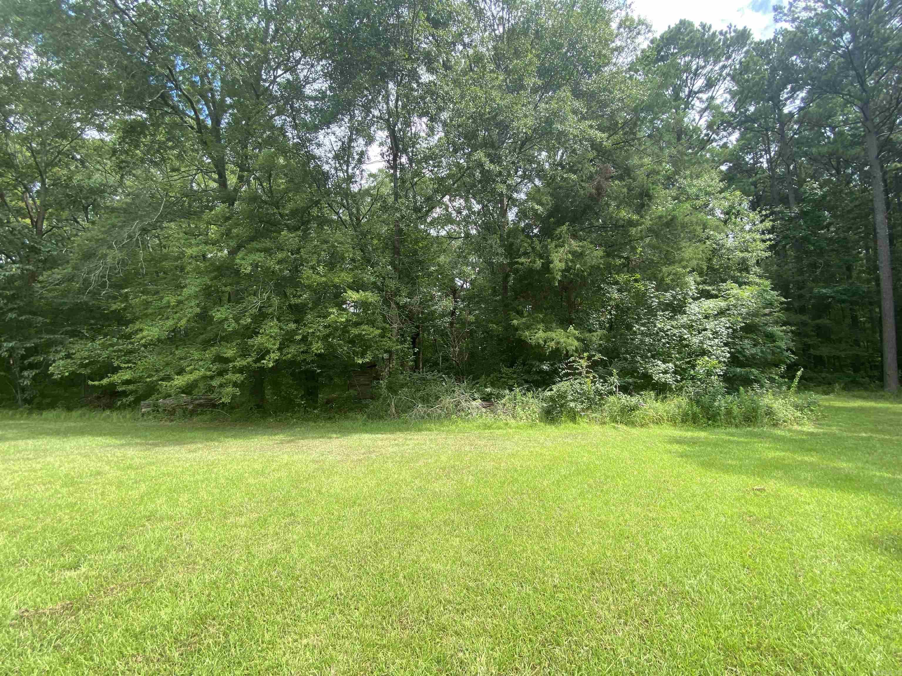 1804 Philadelphia Rd.  El Dorado, AR