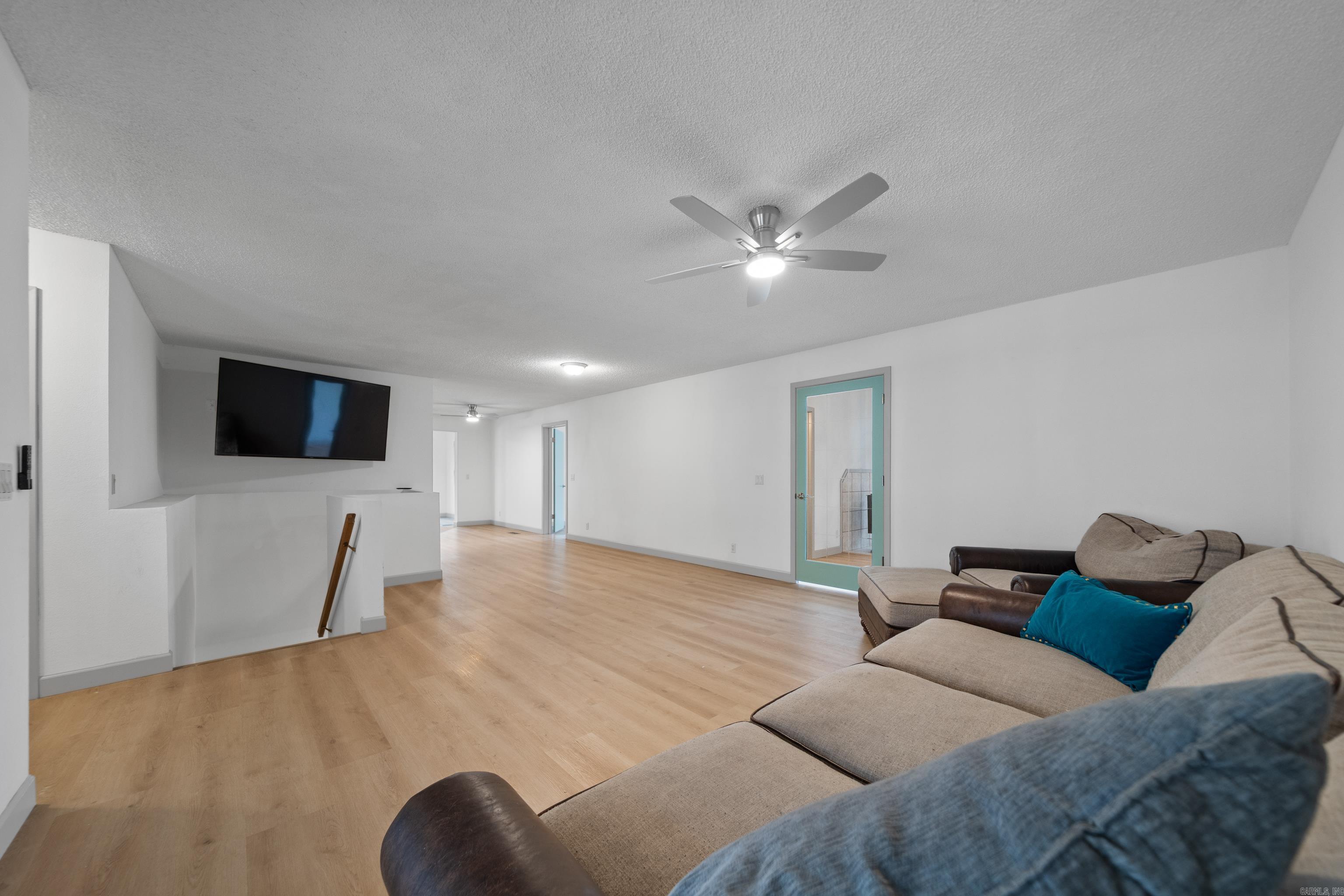 7 Marin  Hot Springs Village, AR