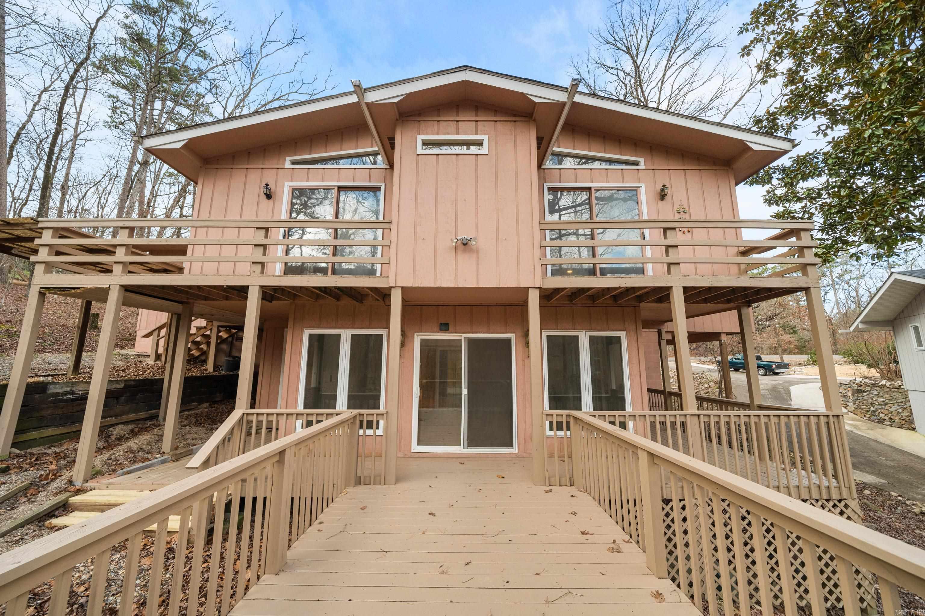 7 Marin  Hot Springs Village, AR