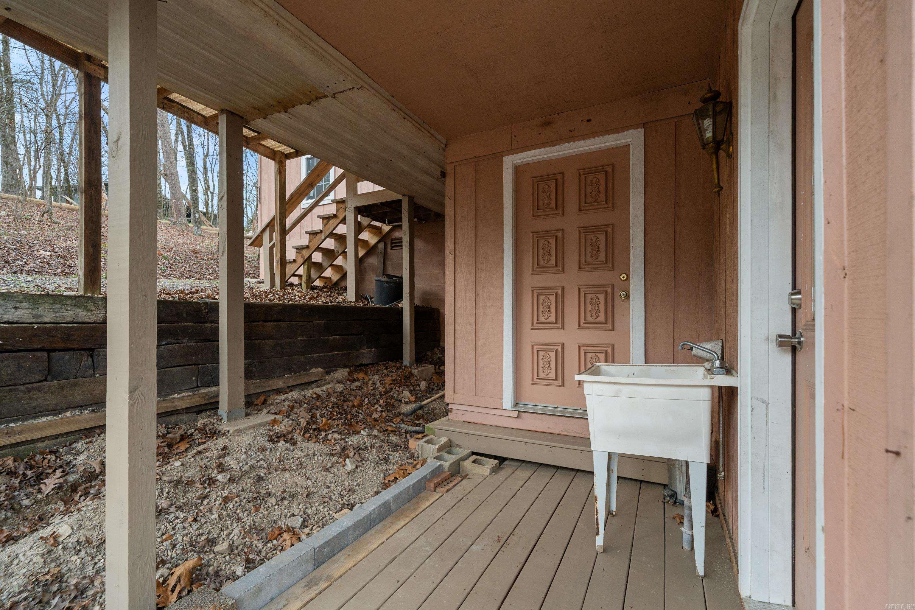 7 Marin  Hot Springs Village, AR