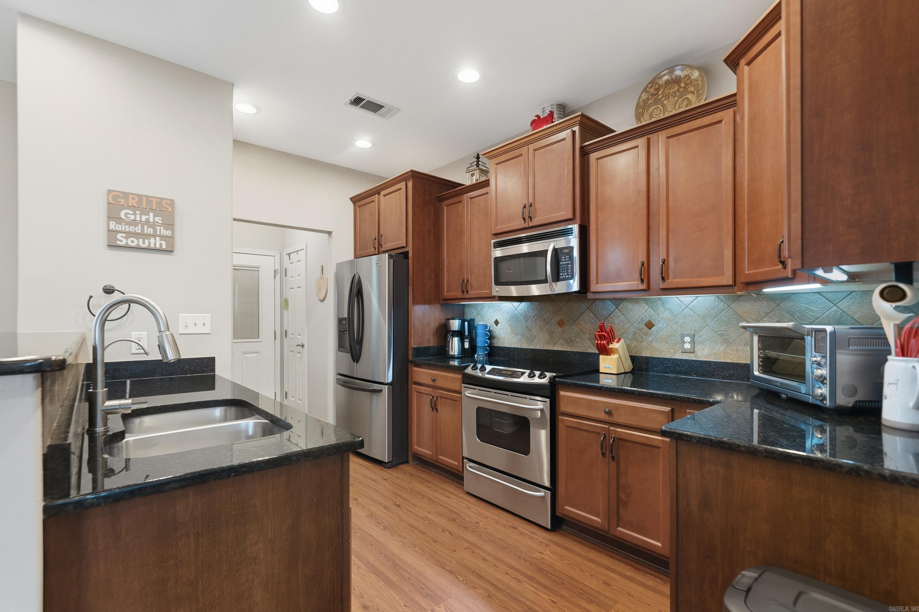 144 Legendary  Hot Springs, AR