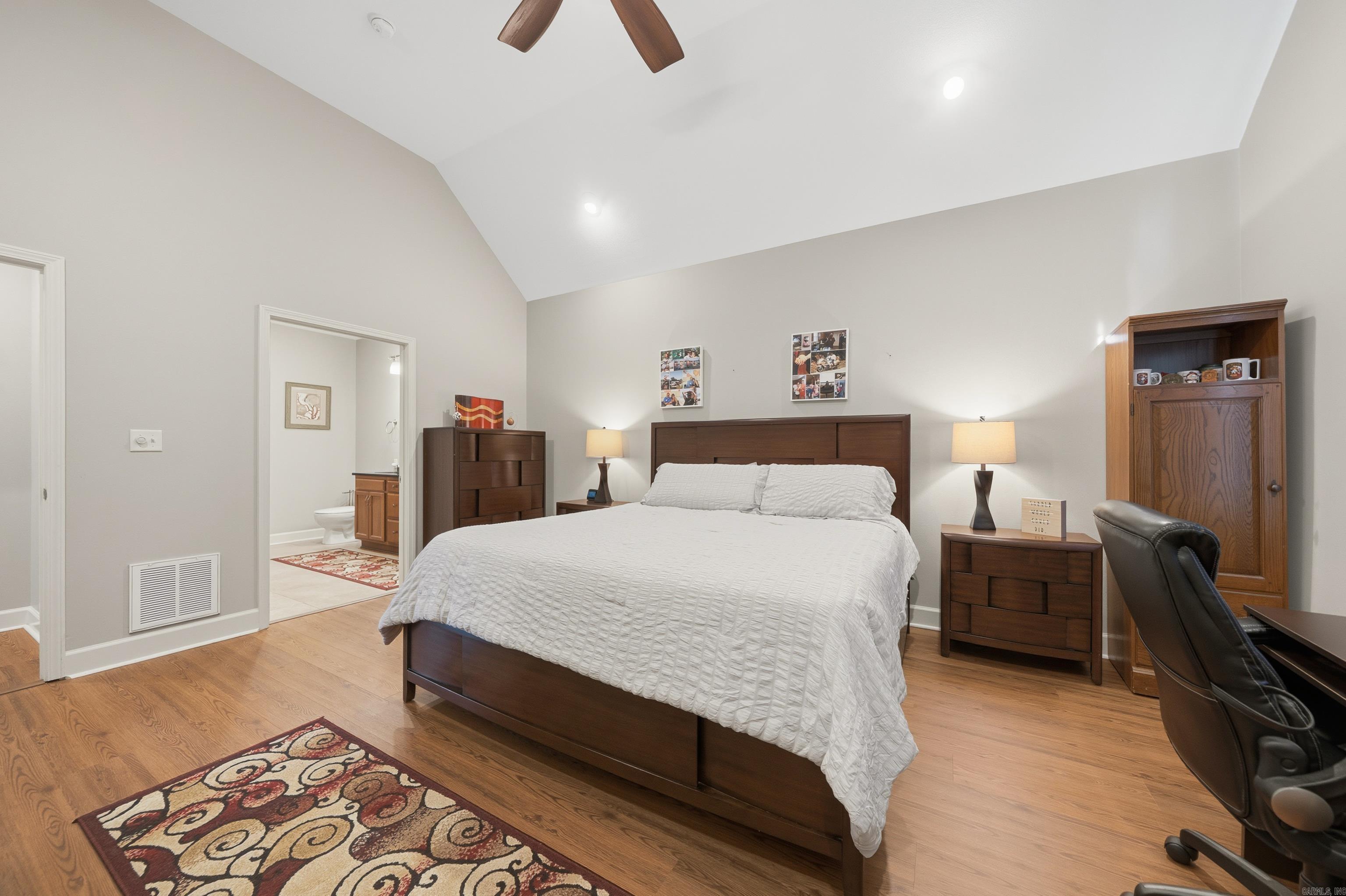 144 Legendary  Hot Springs, AR