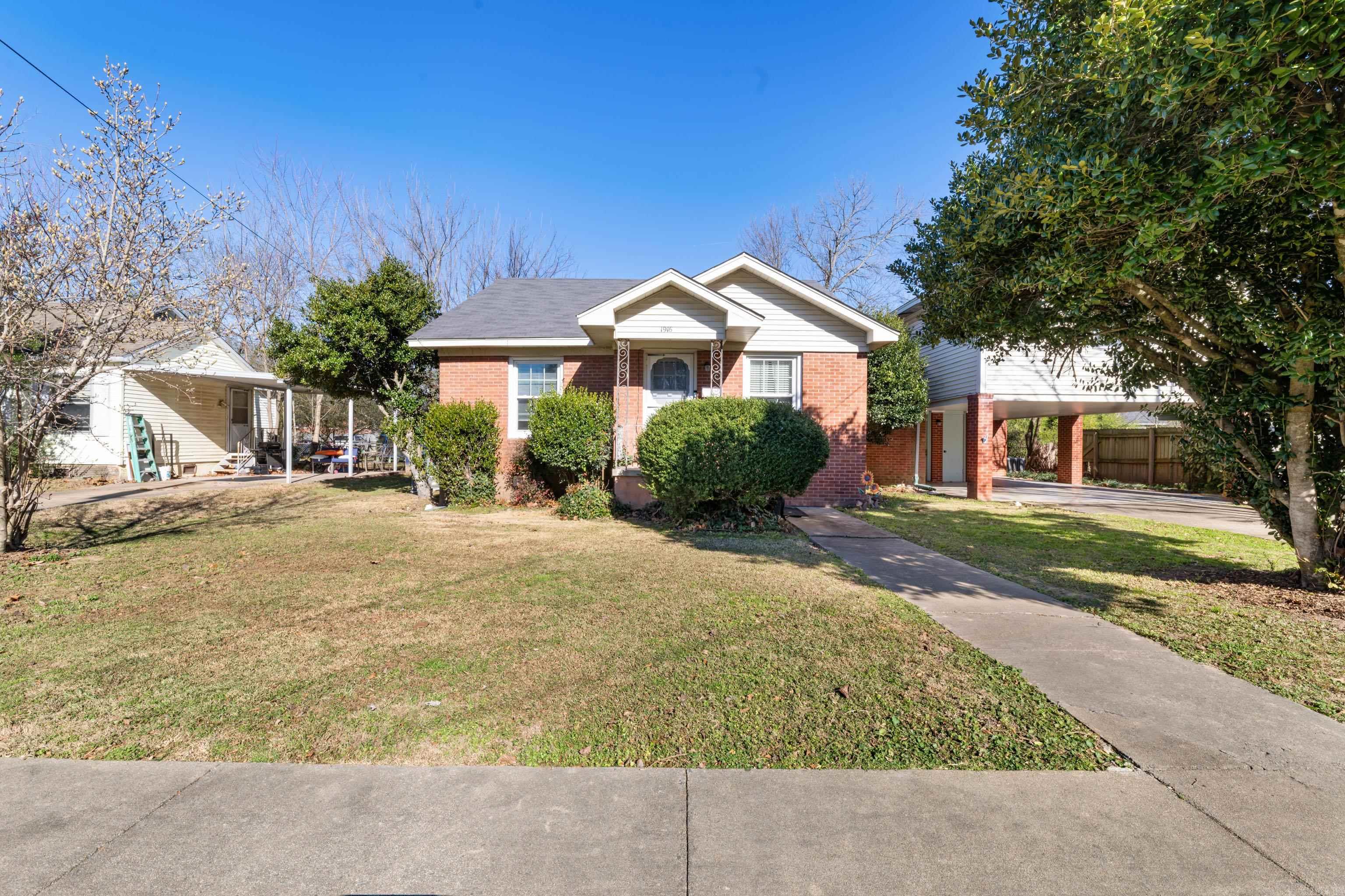 1916 Johnston  Conway, AR