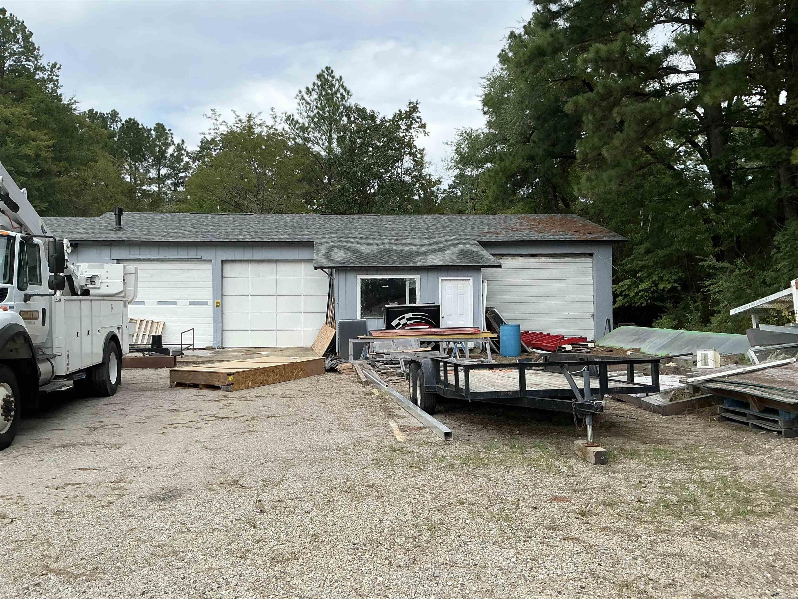 2208 Airport  Hot Springs, AR