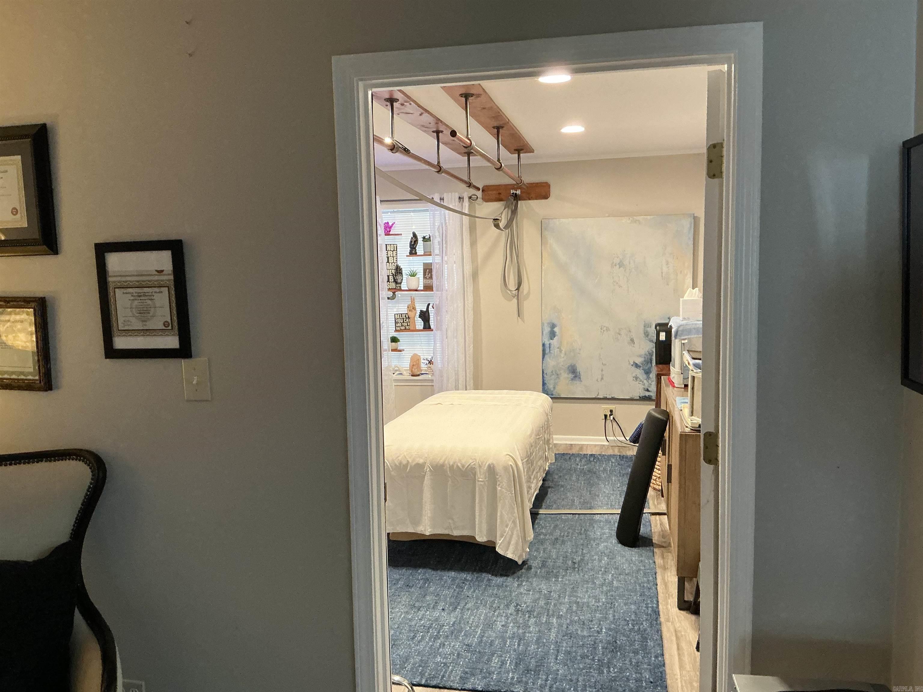 2208 Airport  Hot Springs, AR