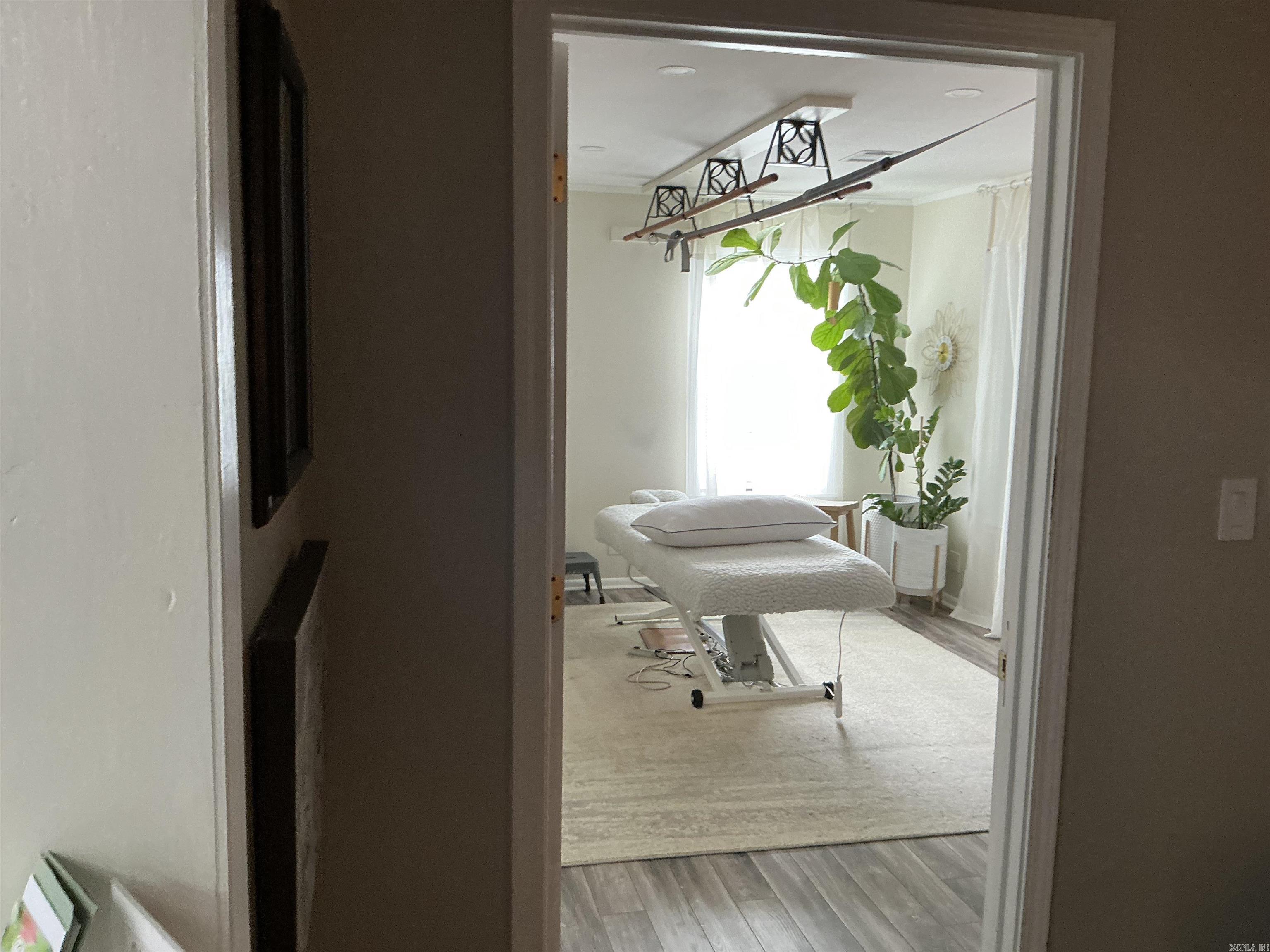 2208 Airport  Hot Springs, AR