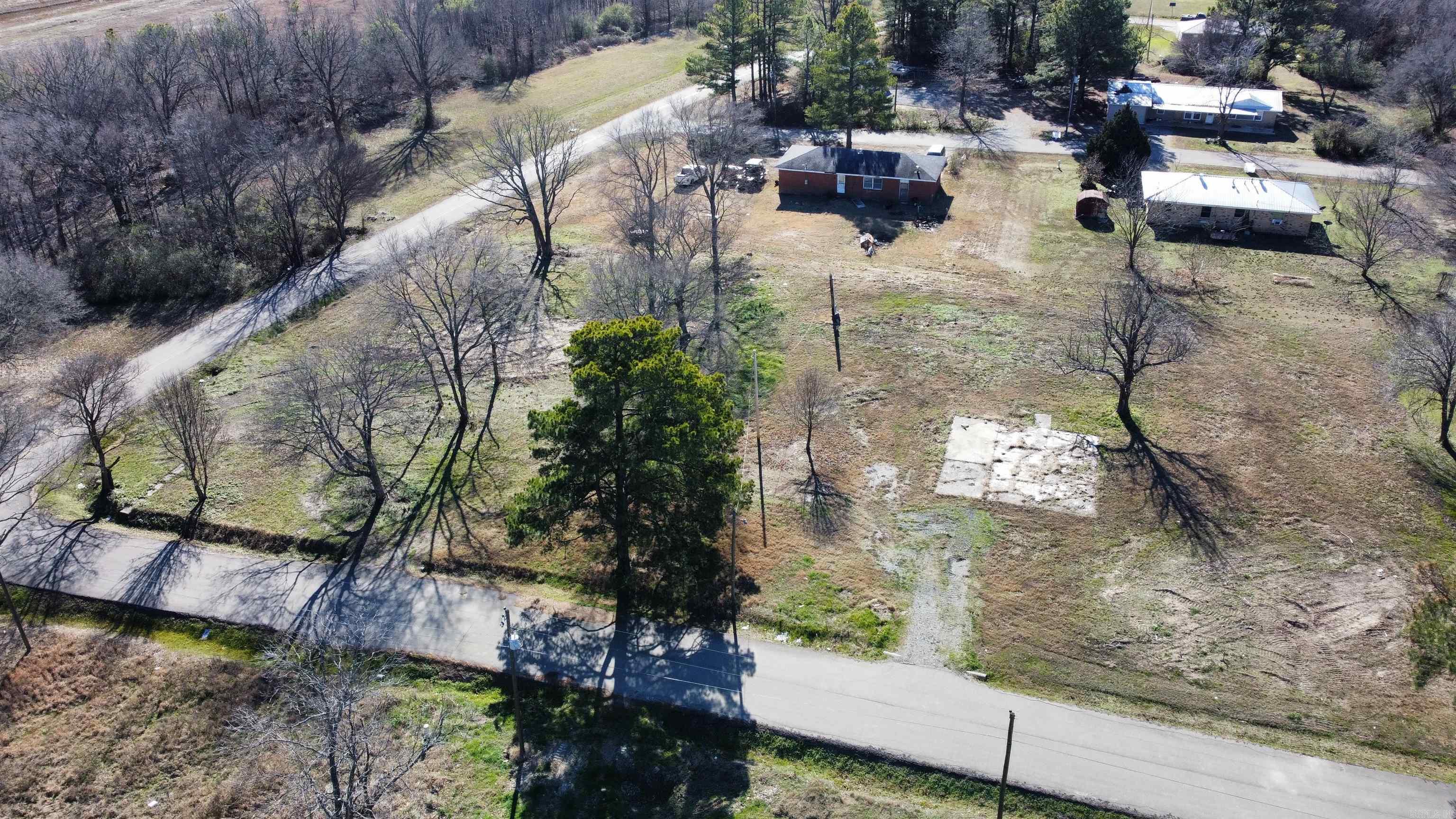 200 McFadden  Beedeville, AR