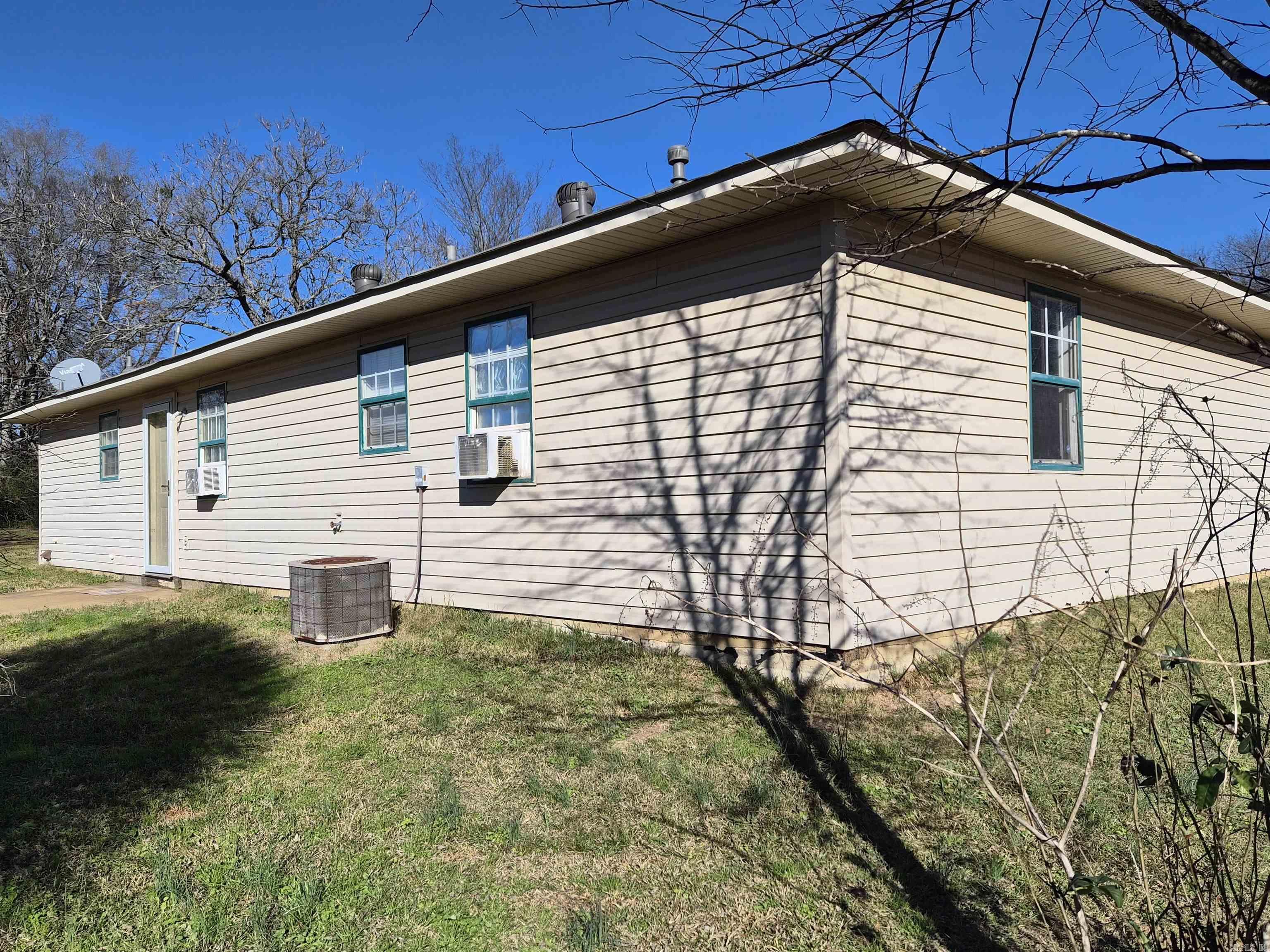 1306 Nevada 261  Prescott, AR