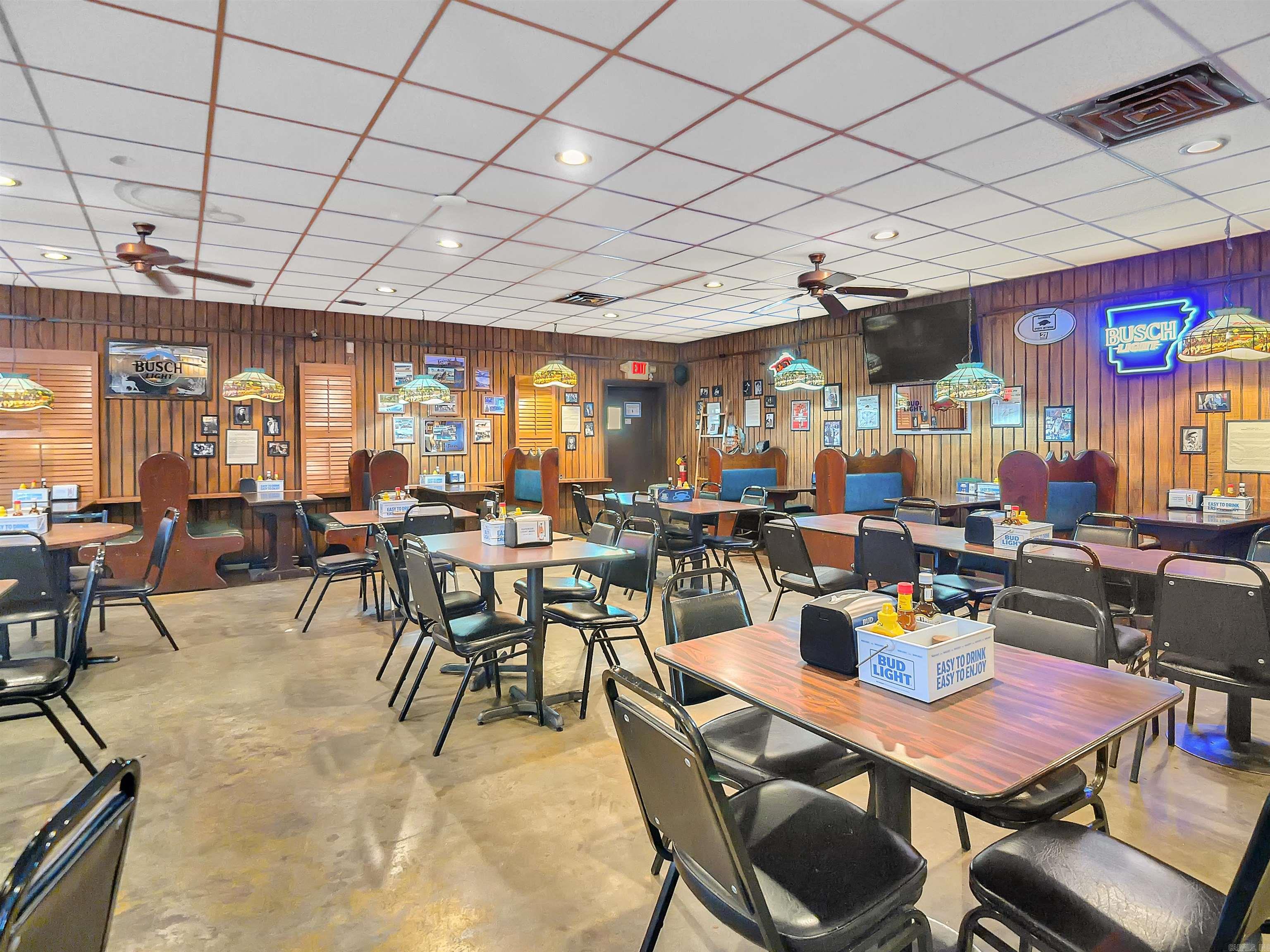 1222  1/2 E Broadway  Morrilton, AR