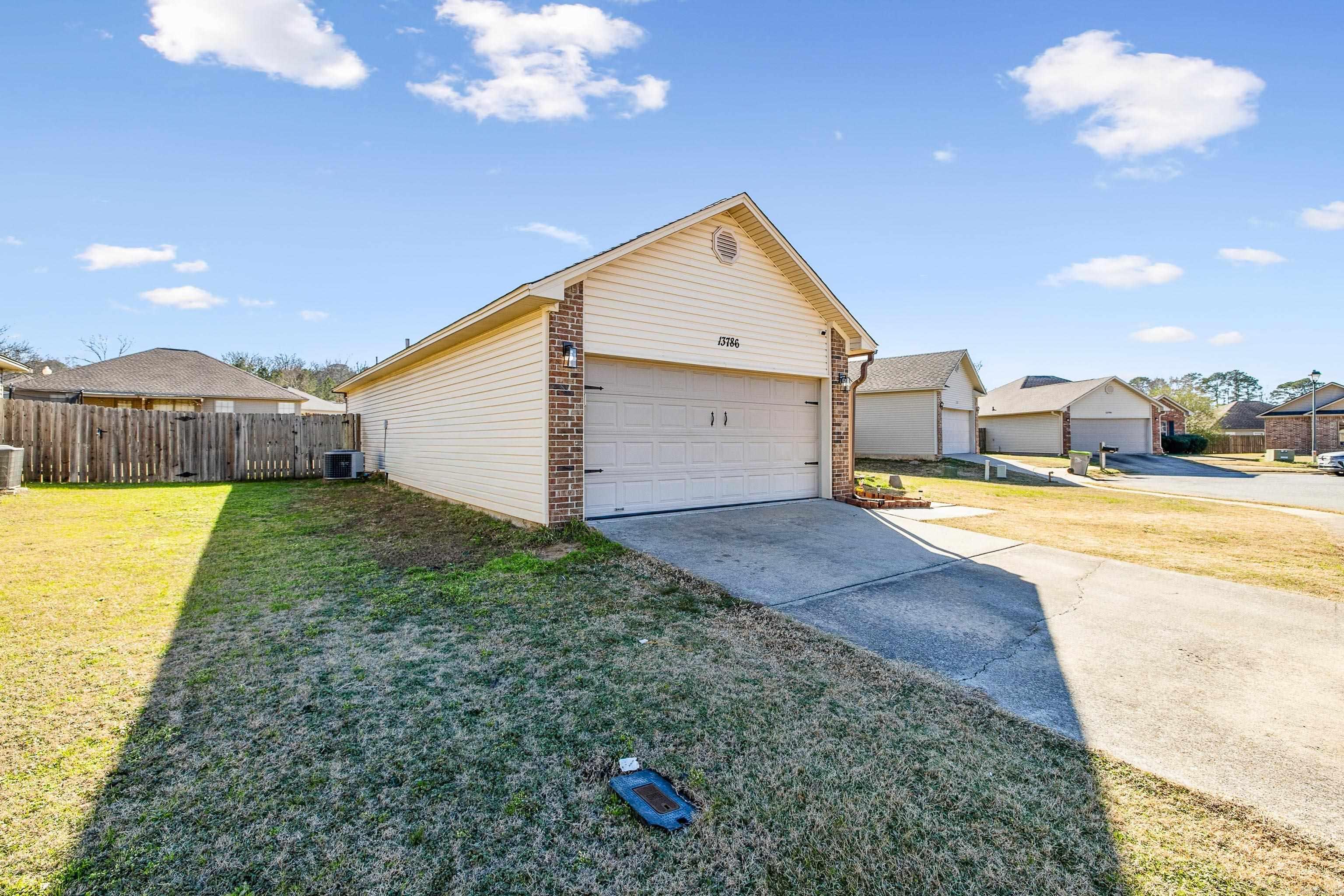 13786 Cedar Glen  Alexander, AR