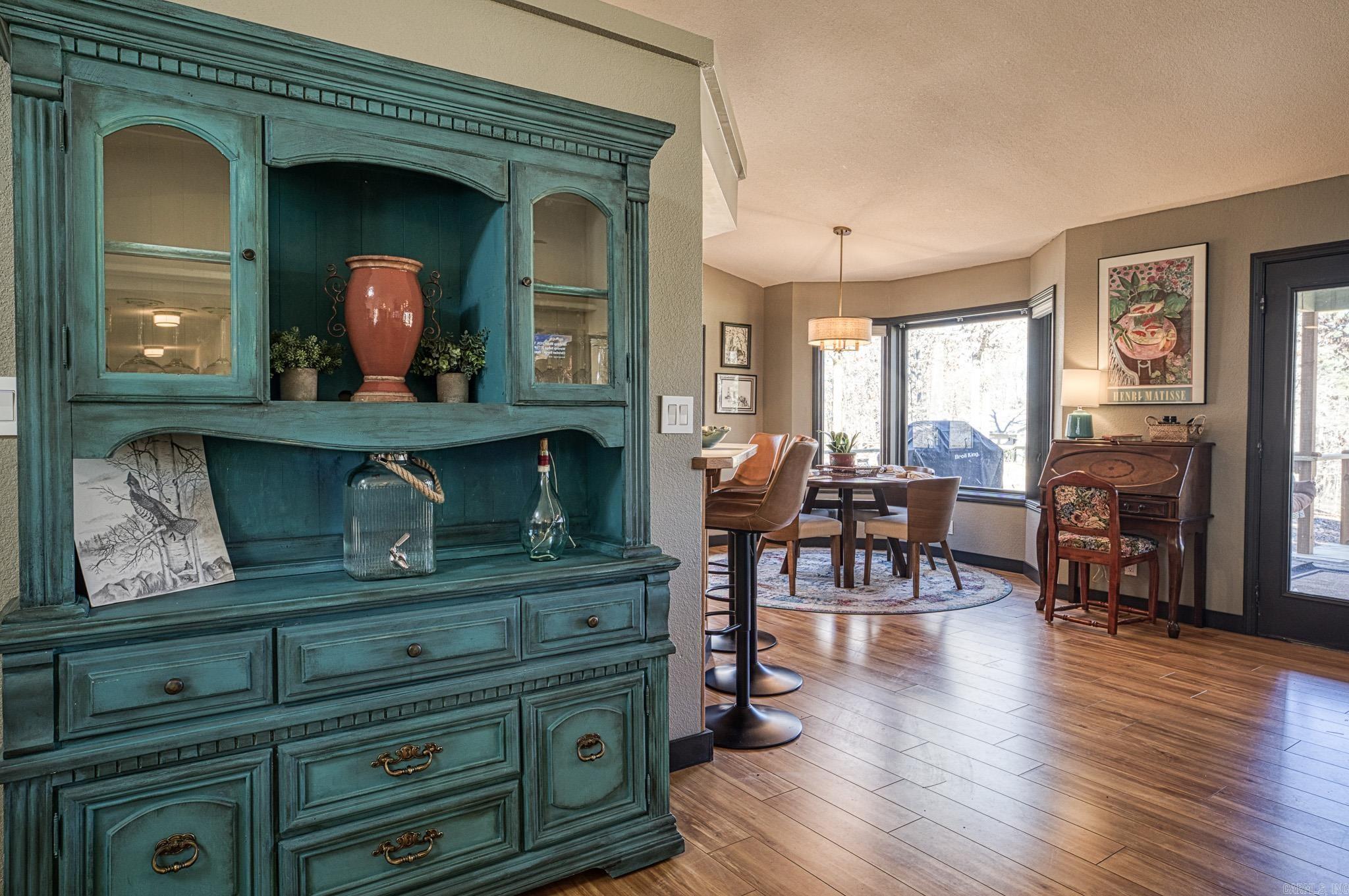 32 Doscientos Circle  Hot Springs Village, AR