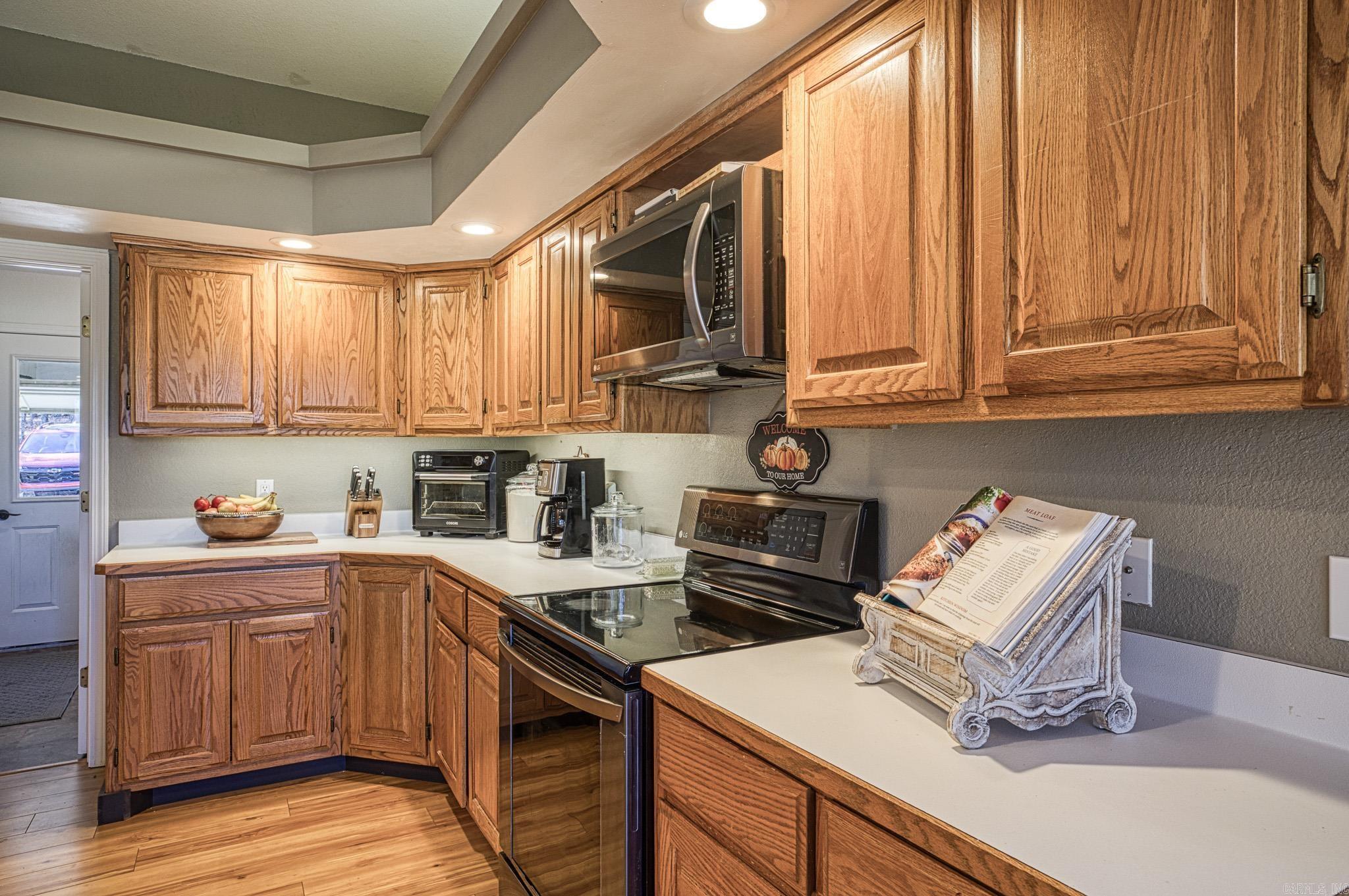 32 Doscientos Circle  Hot Springs Village, AR