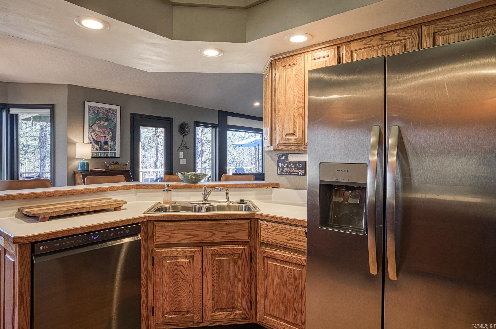 32 Doscientos Circle  Hot Springs Village, AR