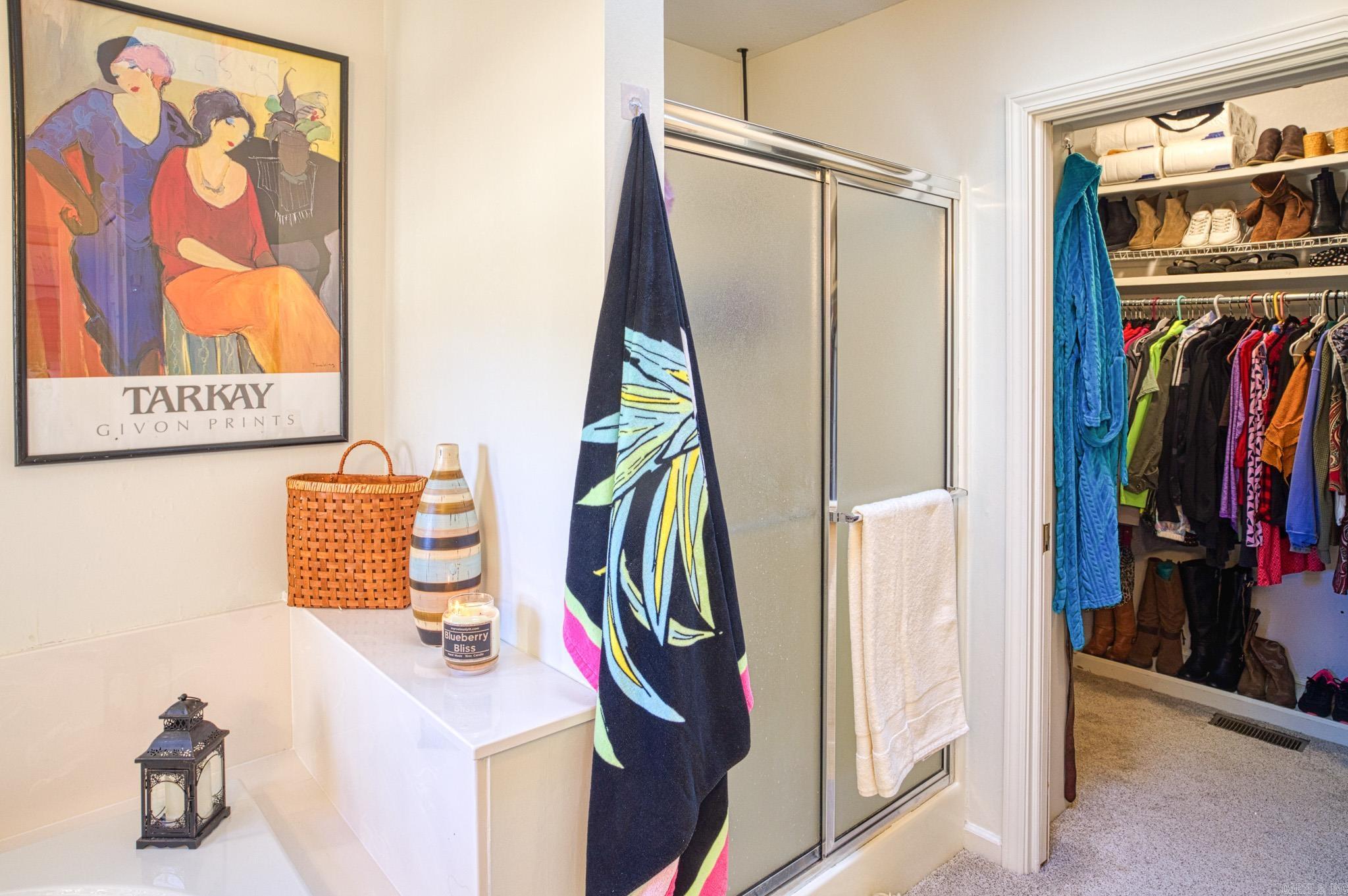 32 Doscientos Circle  Hot Springs Village, AR