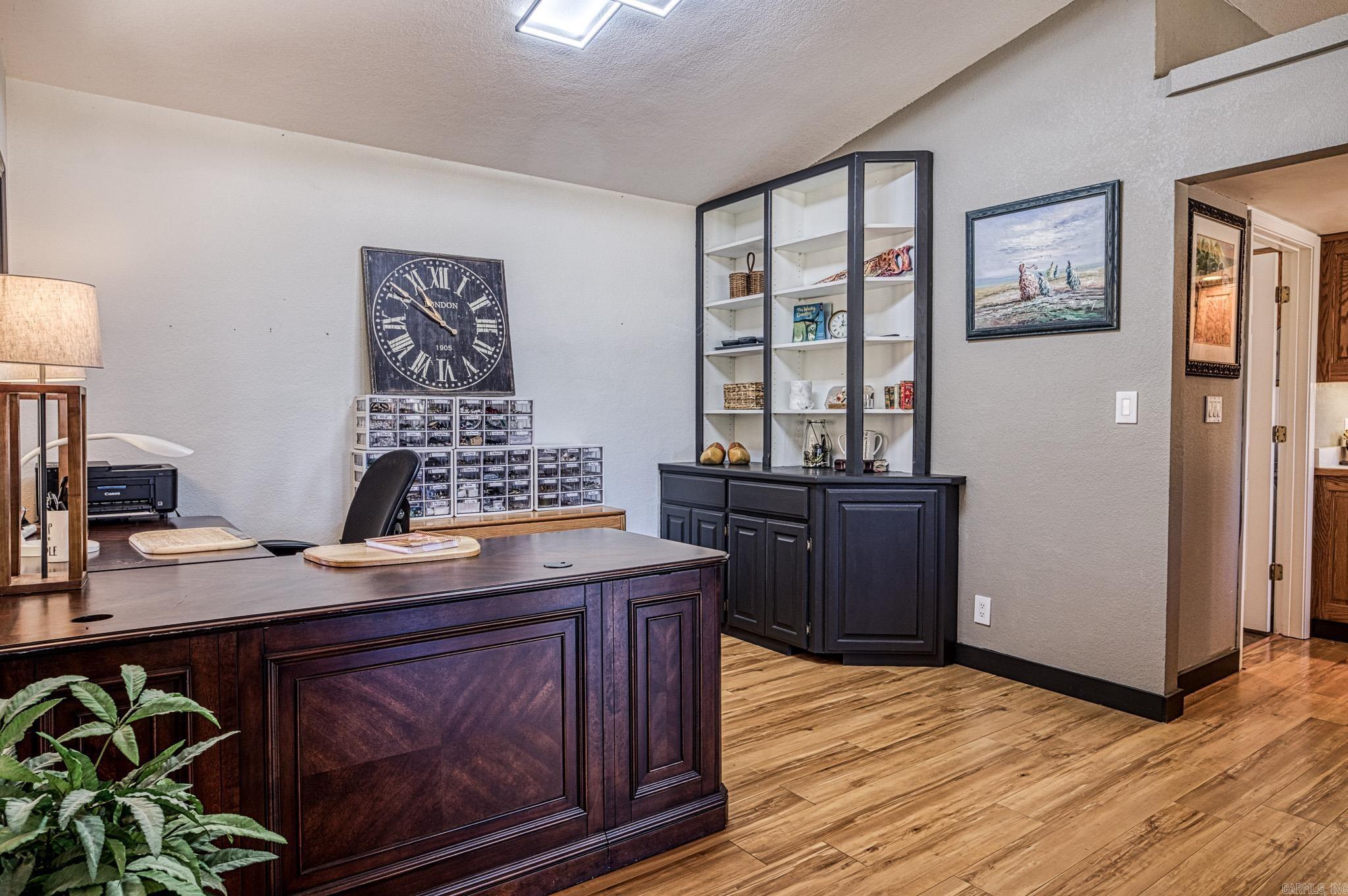 32 Doscientos Circle  Hot Springs Village, AR