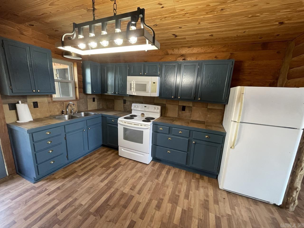 1750 Two Rivers  Arkadelphia, AR