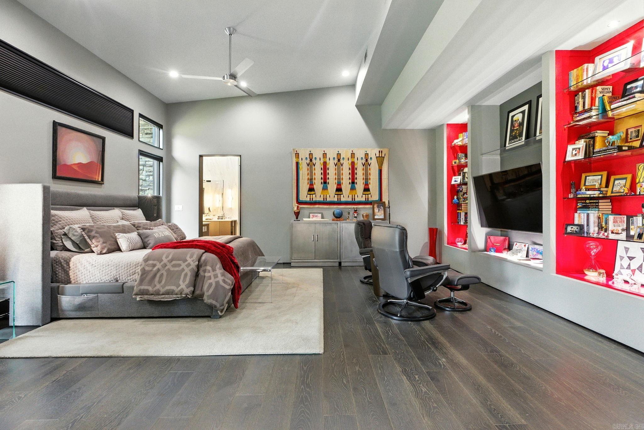 31 La Scala  Little Rock, AR